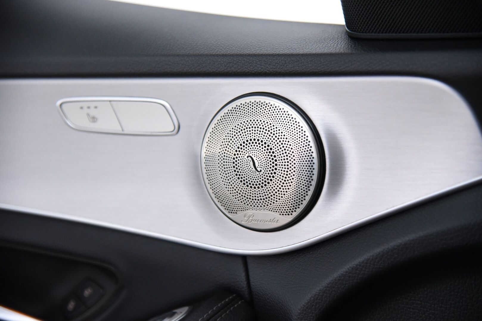 MERCEDES-BENZ C 2021 300e A Premium Business EQ Power / Vakkari / Navi / P.Kamera / Sähköluukku / Koukku - Akku kuntotarkastettu / 2x laturit / LED high performance - Osta nyt, maksa vasta ensi vuonna