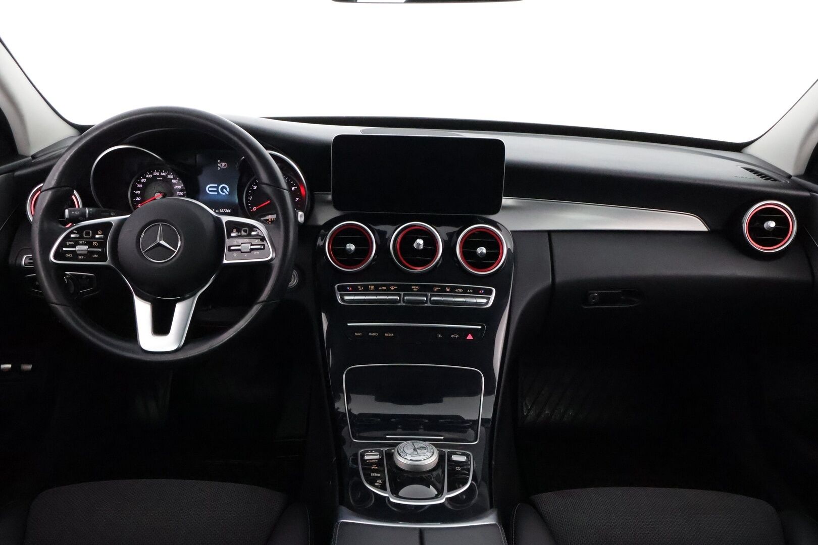 MERCEDES-BENZ C 2021 300e A Premium Business EQ Power * Vetokoukku / Peruutuskamera / Navi / Sähköluukku / LED High Performance / - Puolinahkasisusta / Sporttipenkit / Juuri tullut Tampereelle!