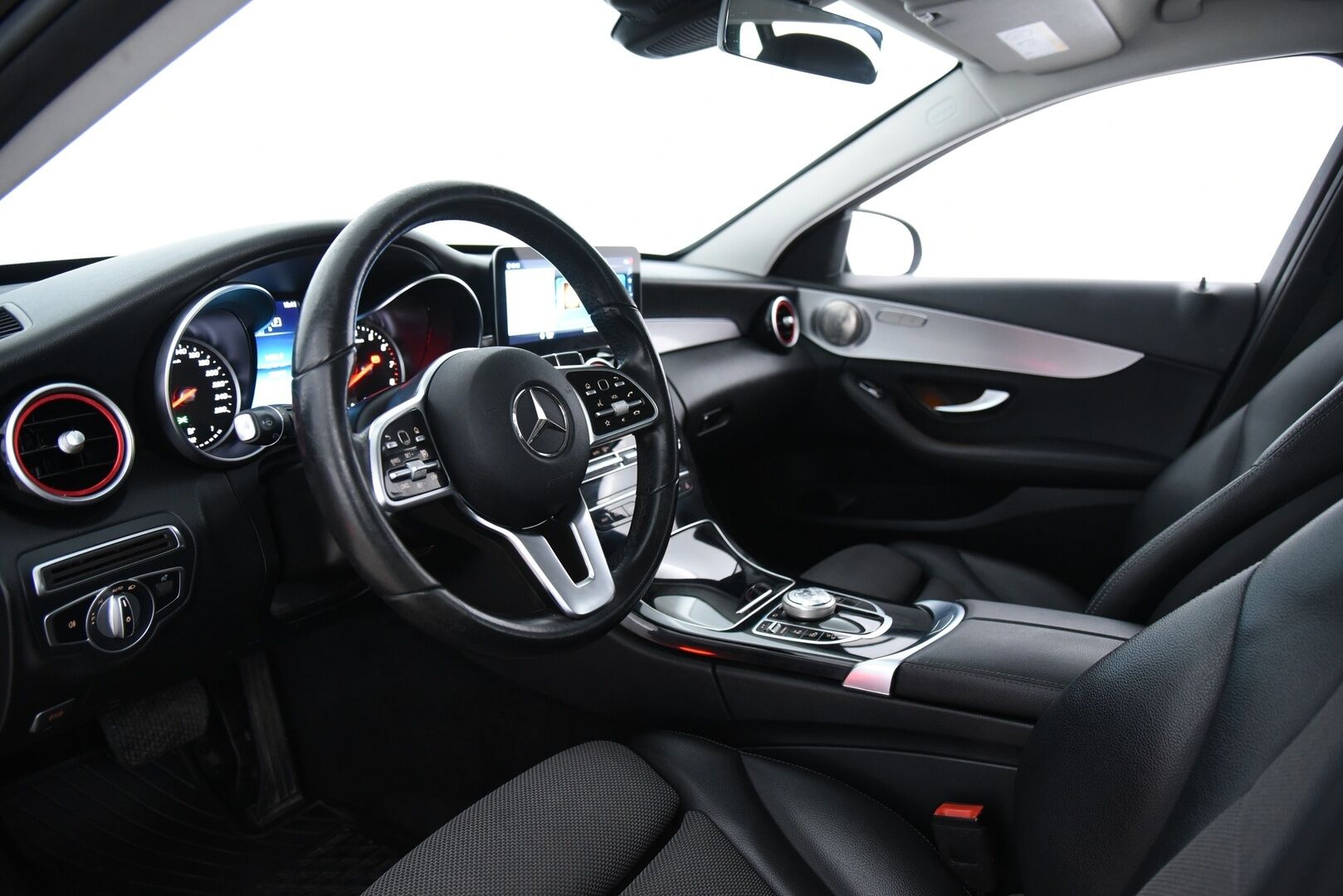 MERCEDES-BENZ C 2021 300e A Premium Business EQ Power * Vetokoukku / Peruutuskamera / Navi / Sähköluukku / LED High Performance / - Puolinahkasisusta / Sporttipenkit / Juuri tullut Tampereelle!