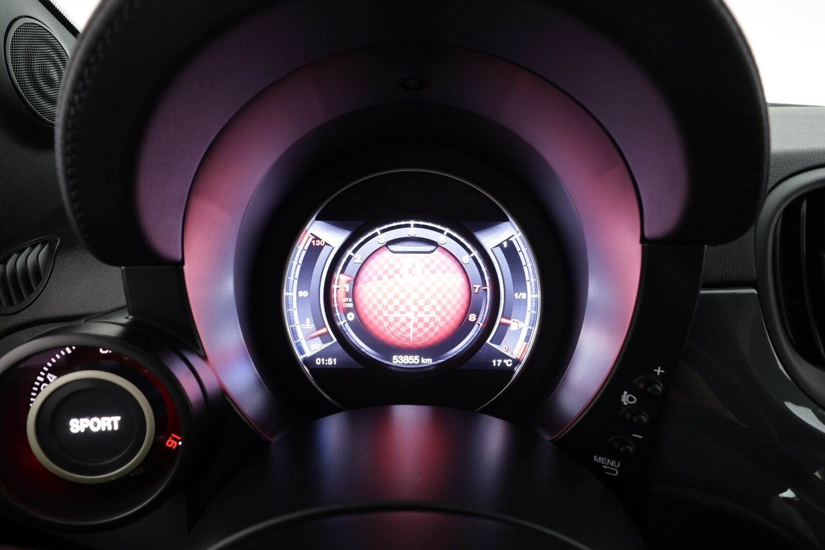 FIAT-ABARTH 500 2018 595 - Facelift | Digimittaristo | Bluetooth audio & Handsfree | Ahtopainemittari | Ilmastointi | 2x renkaat aluin | Huoltokirja | Näyttävä!