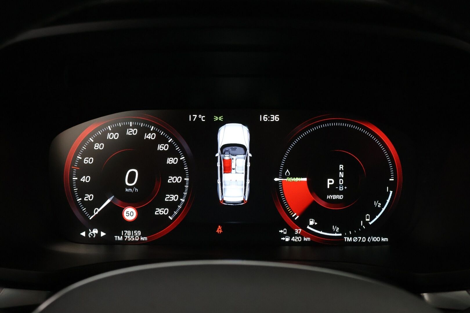 Volvo V60 2020 T6 TwE AWD Momentum aut *Webasto / Adapt.Vakkari / P.Kamera / Vetokoukku / Puolinahat / BLIS / Sähköluukku* - Jakopää juuri tehty / 2x Renkaat aluvantein / Juuri tullut Tampereelle! - HULLU BLACKWEEK KORKOTARJOUS 2,49%