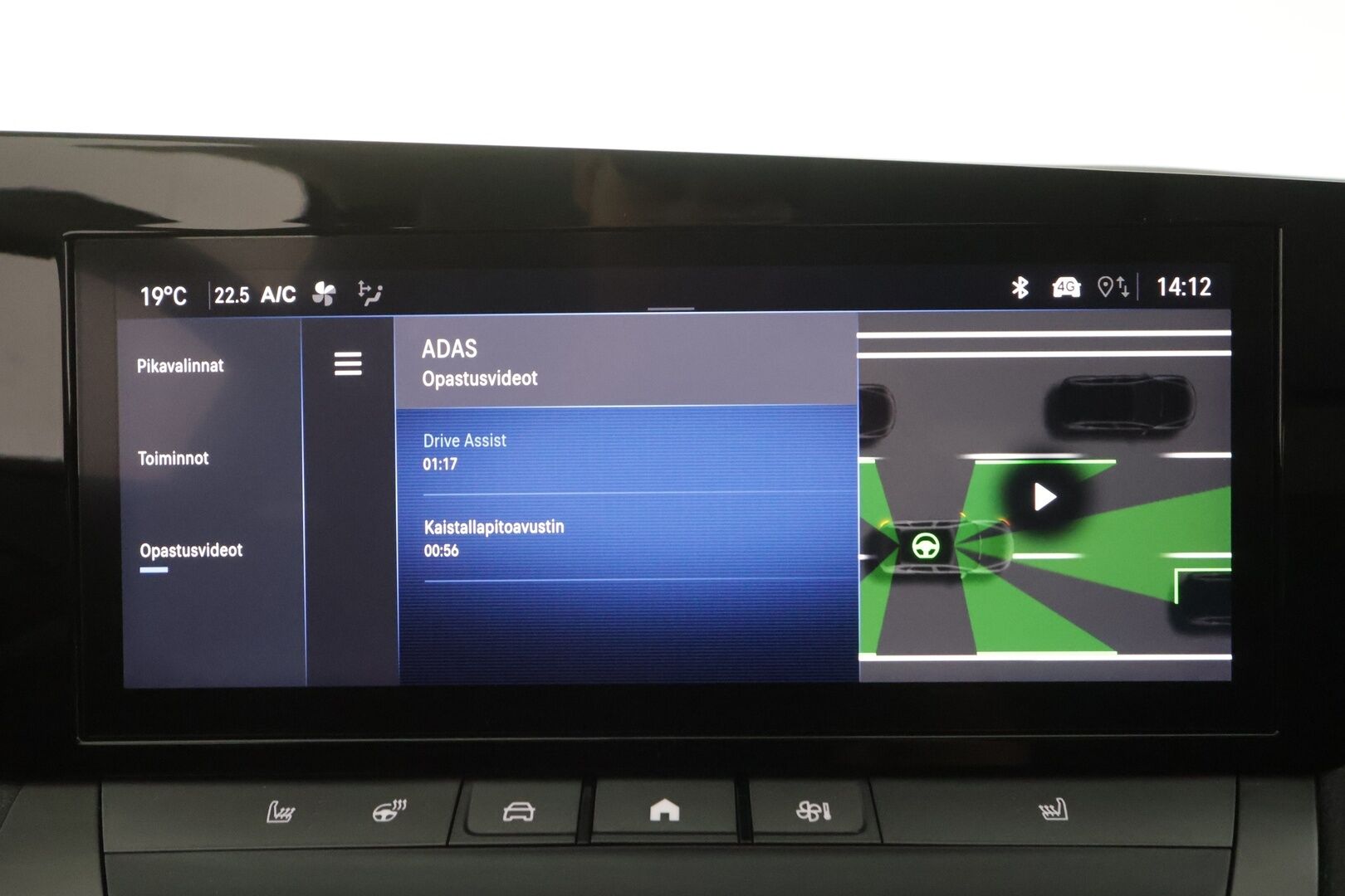 Opel Astra 2024 Edition Plug-in Hybrid 180 Sports Tourer Automaatti - | ACC | P.kamera | Sporttipenkki | LED | Kaistavahti | Lämm. ratti | Digimittaristo | Apple & Android | 1-om suomiauto | 2x renkaat aluin | 