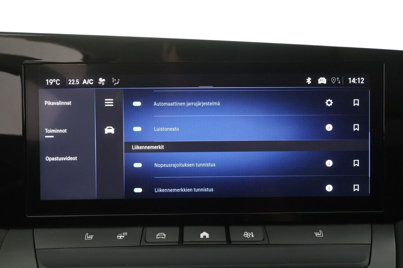 Opel Astra 2024 Edition Plug-in Hybrid 180 Sports Tourer Automaatti - | ACC | P.kamera | Sporttipenkki | LED | Kaistavahti | Lämm. ratti | Digimittaristo | Apple & Android | 1-om suomiauto | 2x renkaat aluin | 