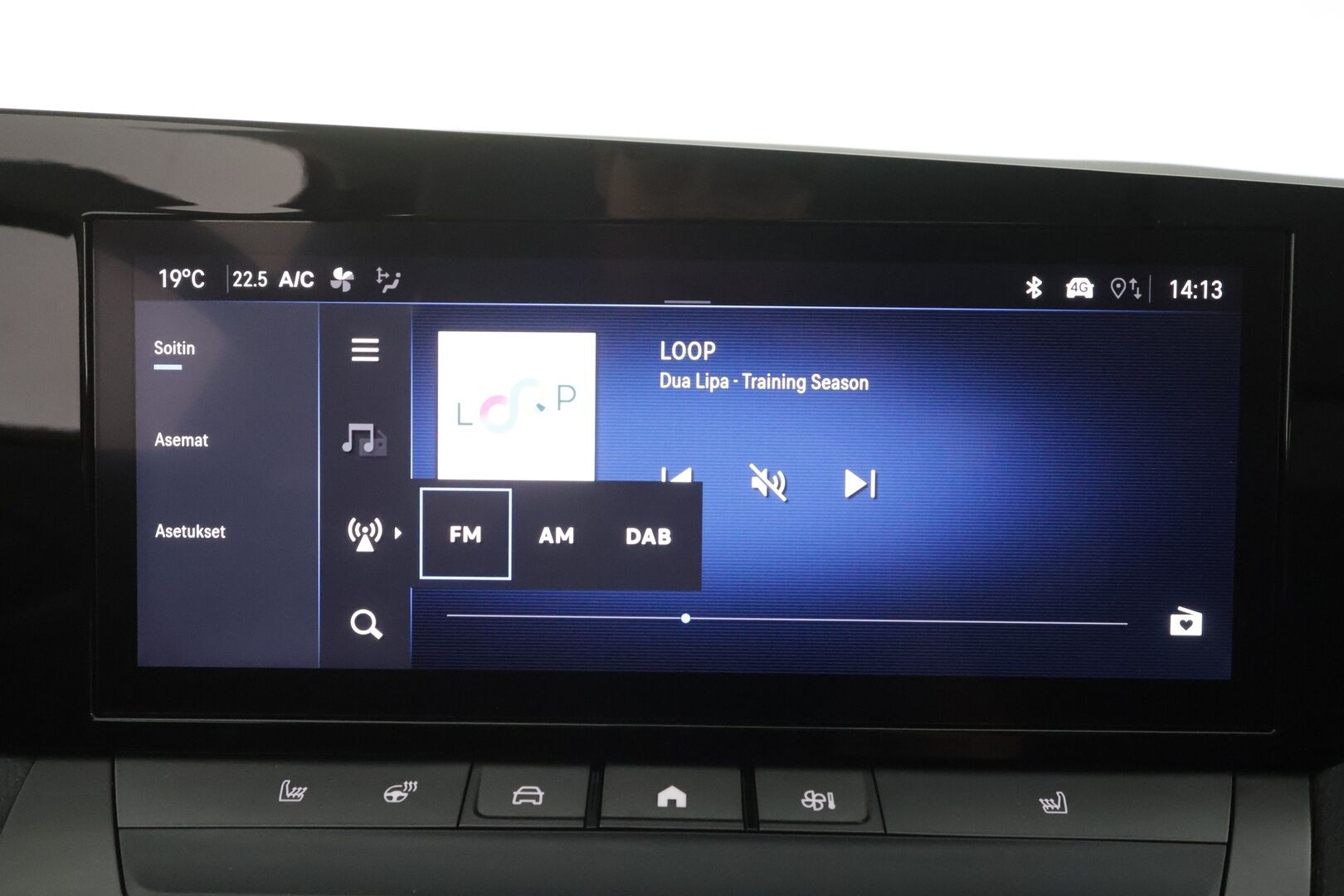 Opel Astra 2024 Edition Plug-in Hybrid 180 Sports Tourer Automaatti - | ACC | P.kamera | Sporttipenkki | LED | Kaistavahti | Lämm. ratti | Digimittaristo | Apple & Android | 1-om suomiauto | 2x renkaat aluin | 