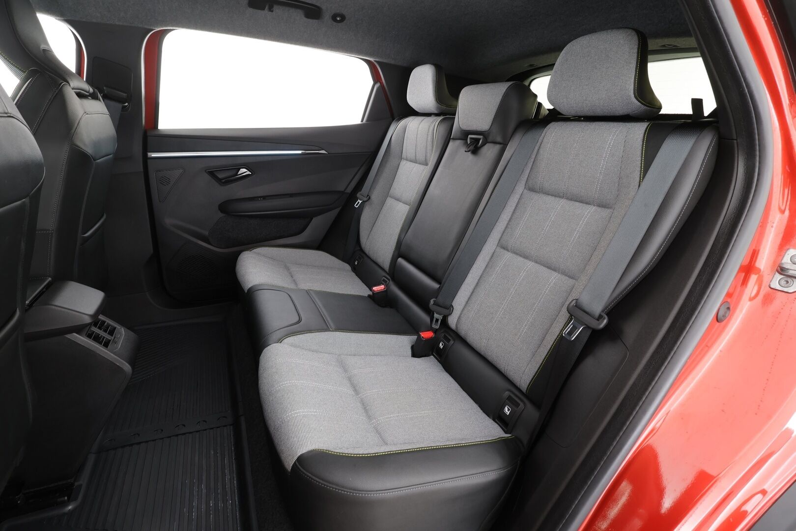 Renault Scenic 2024 E-Tech electric 170hv comfort range techno * ACC / LED / P.Kamera / Digimittaristo / Kaistavahti / Navi * - 1-om suomi-auto / SoH 98,9% / Kahdet renkaat alumiinivanteilla!