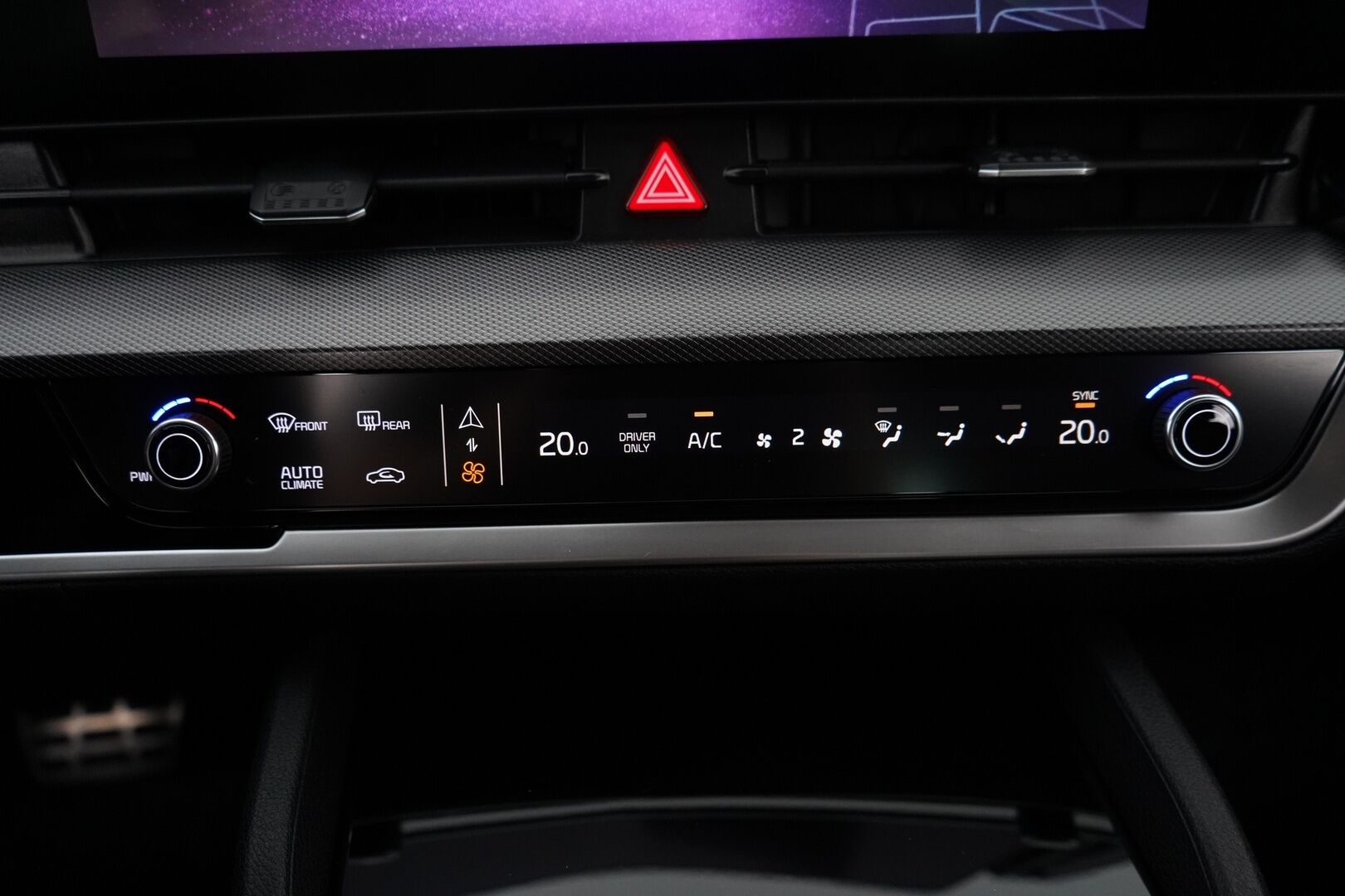 Kia Sportage 2023 1,6 T-GDI AWD Plug-in Hybrid GT-Line At 265hv *Ilmastoidut nahat / 360° / ACC / Koukku / H&K* - KATSO KAMPANJAHINTA!! / Huippuvarusteltu / Kahdet hyvät renkaat ja vanteet / Merkkihuollot / Koti ja kauppakeskuslaturi - HULLU BLACKWEEK KORKOTARJOUS 2,49%