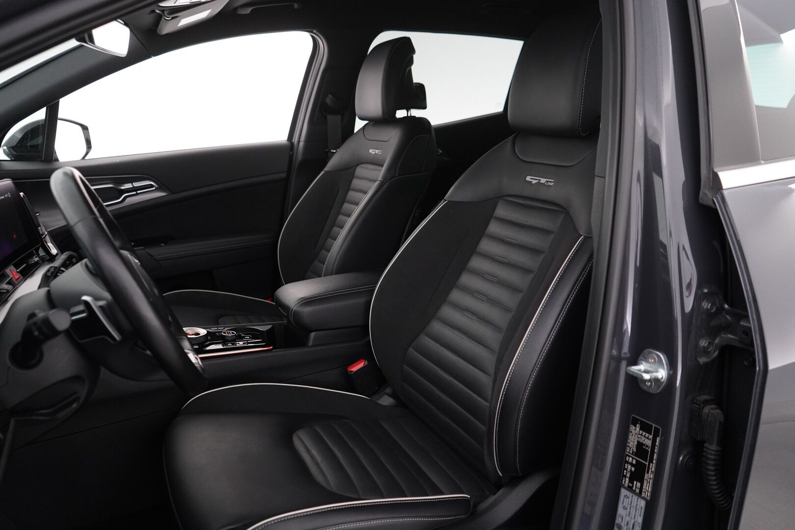 Kia Sportage 2023 1,6 T-GDI AWD Plug-in Hybrid GT-Line At 265hv *Ilmastoidut nahat / 360° / ACC / Koukku / H&K* - KATSO KAMPANJAHINTA!! / Huippuvarusteltu / Kahdet hyvät renkaat ja vanteet / Merkkihuollot / Koti ja kauppakeskuslaturi - HULLU BLACKWEEK KORKOTARJOUS 2,49%