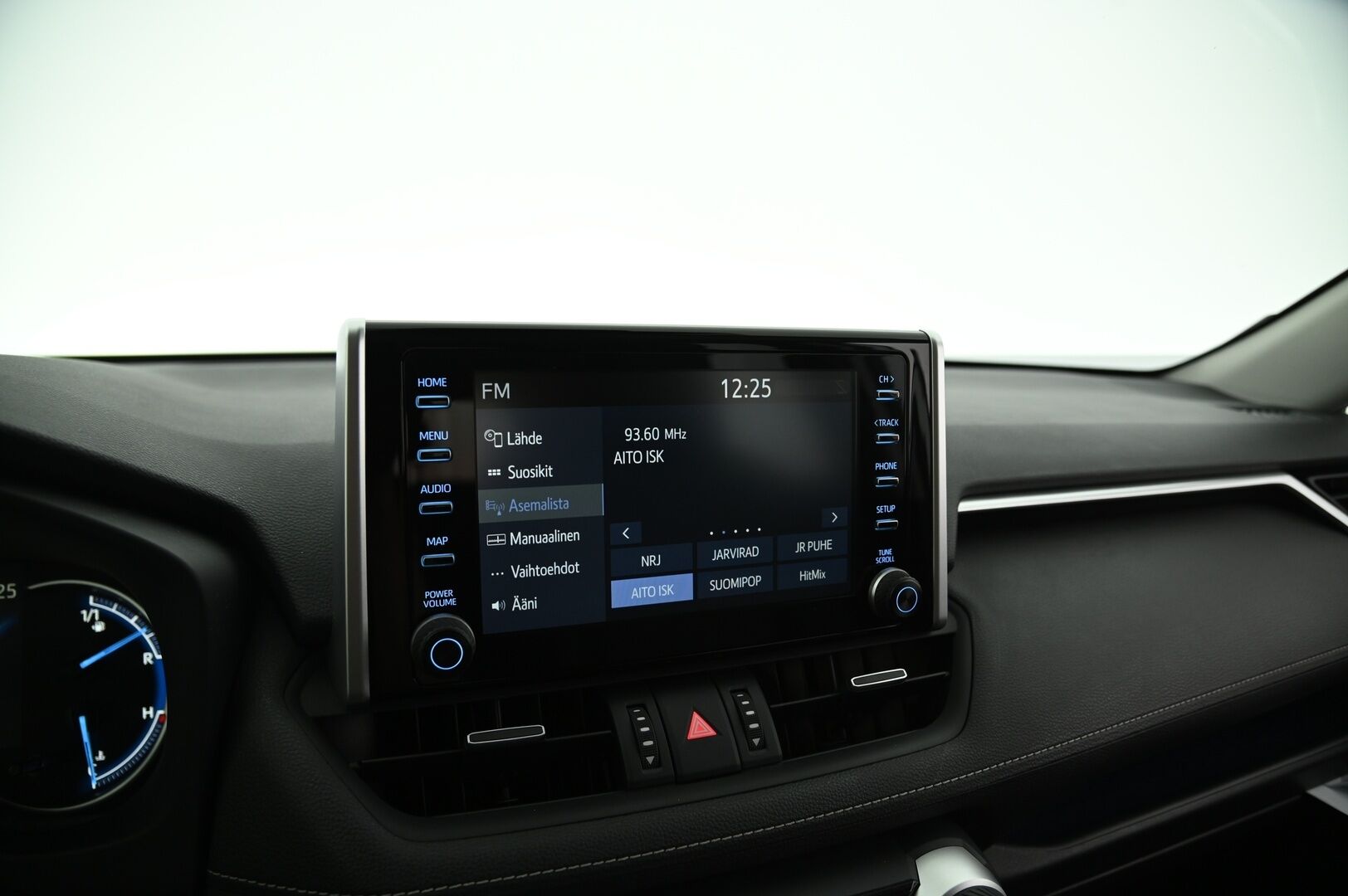 Toyota RAV4 2019 2,5 Hybrid AWD-i Executive *Webasto / Koukku / ACC / Nahkapenkit / Peruutuskamera / Tuulilasinlämmitys / Ratinlämmitin* - 3,99 % KORKOTARJOUS TÄHÄN AUTOON - Huippuvarusteilla / 2x Renkaat vanteineen / Kaukosäätöinen webasto!