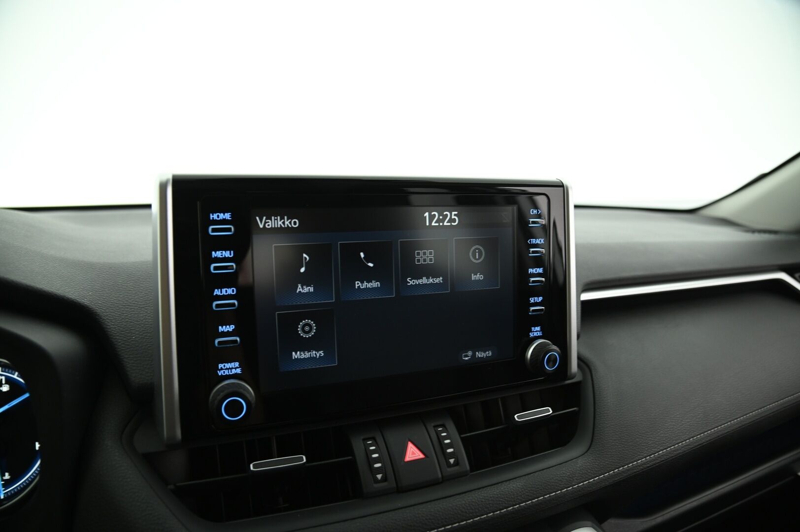 Toyota RAV4 2019 2,5 Hybrid AWD-i Executive *Webasto / Koukku / ACC / Nahkapenkit / Peruutuskamera / Tuulilasinlämmitys / Ratinlämmitin* - 3,99 % KORKOTARJOUS TÄHÄN AUTOON - Huippuvarusteilla / 2x Renkaat vanteineen / Kaukosäätöinen webasto!