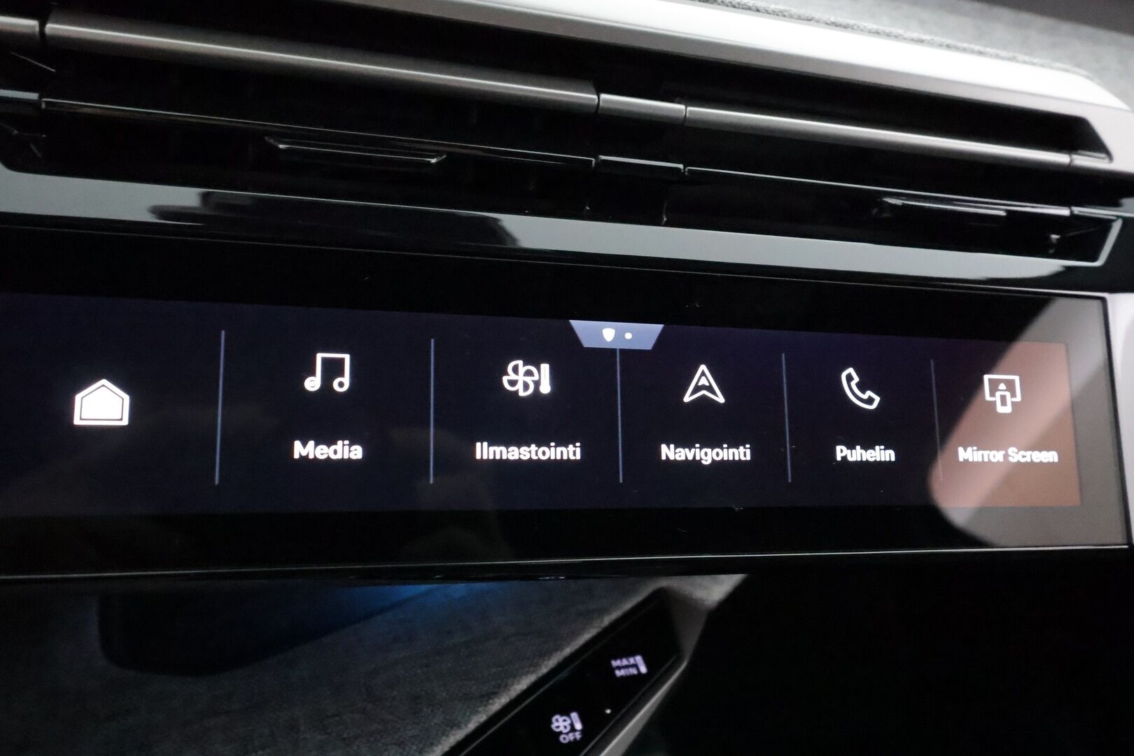 Peugeot E-3008 2025 Allure Launch Edition 73 kWh 210 Automaatti - | ACC | Puolinahat | 360° | LED | Lane Assist | BSM | RCTA | Apple & Android | Ambient light | Navi | Lämm. ratti | Suomiauto |
