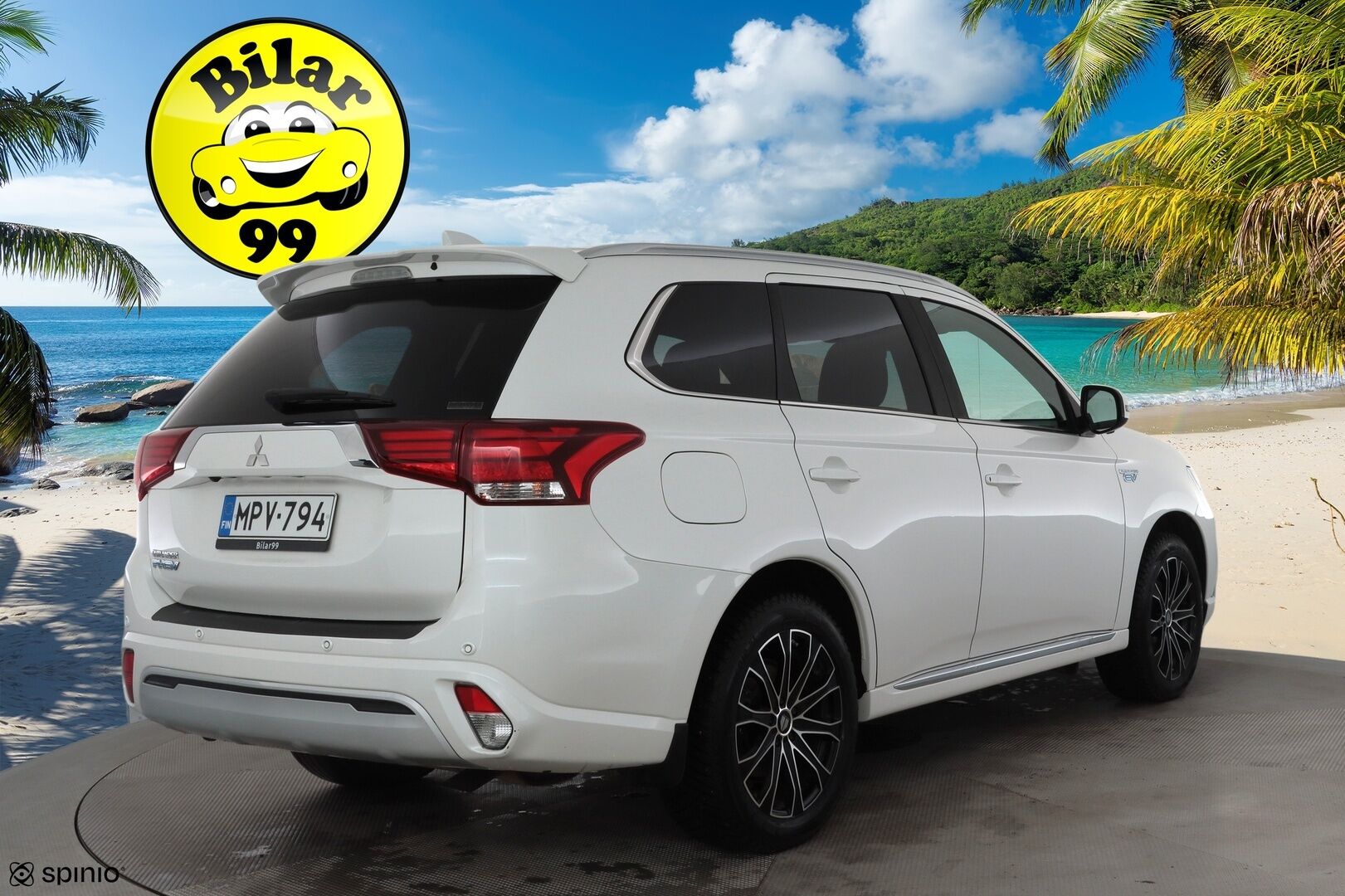 Mitsubishi Outlander PHEV 2021 Business Black 4WD * ACC / Timantti nahat / 360° /  LED /  Kaistavahti / Power Sound System /  Keyless * - 2x Latauskaapelit / Merkkihuollettu / Kahdet renkaat - HULLUT BLACKWEEK JATKOT - KORKOTARJOUS 2,49%