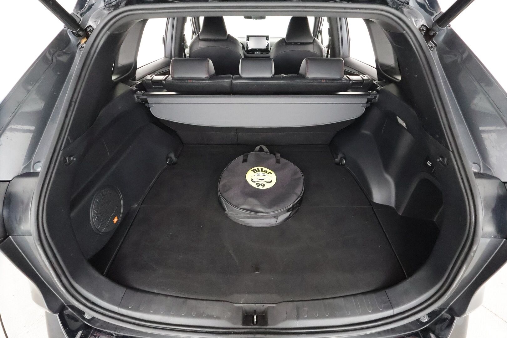 Toyota RAV4 2021 Plug-in hybrid 2,5 AWD-i Premium - | ACC | Koukku | HUD | 360° | JBL | Ilmastoidut sähkönahat | Muistipenkki | Navi | Apple & Android | LTA | BSM | 2x renkaat aluin | 