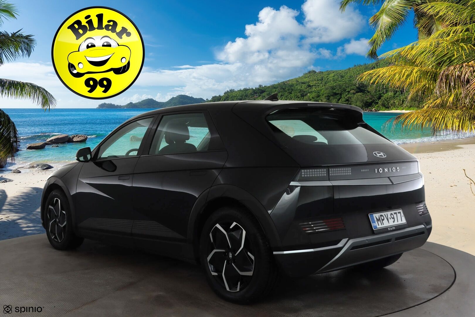 Hyundai IONIQ 5 2022 58 kWh 170hv Dynamic * ACC / P.kamera / ILP / LED / Navi / Ratinlämmitin * - Kahdet renkaat aluvanteilla / Merkkihuollettu