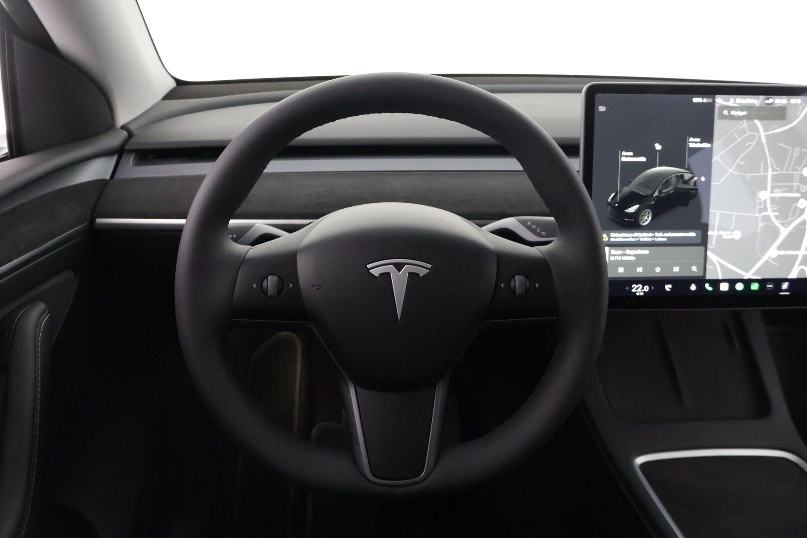 Tesla Model Y 2021 Long Range AWD ** Juuri tullut! / EAP / 2x Tesla vanteet / Vetokoukku / Premium Sound / Upea kokonaisuus! / ACC ** - Akkutestattu, puhtaalla CarVertical raportilla, vetokoukulla, siistillä yksityiskohdilla sekä kaksilla hyvillä renkailla missä Teslan omat aluvanteet!