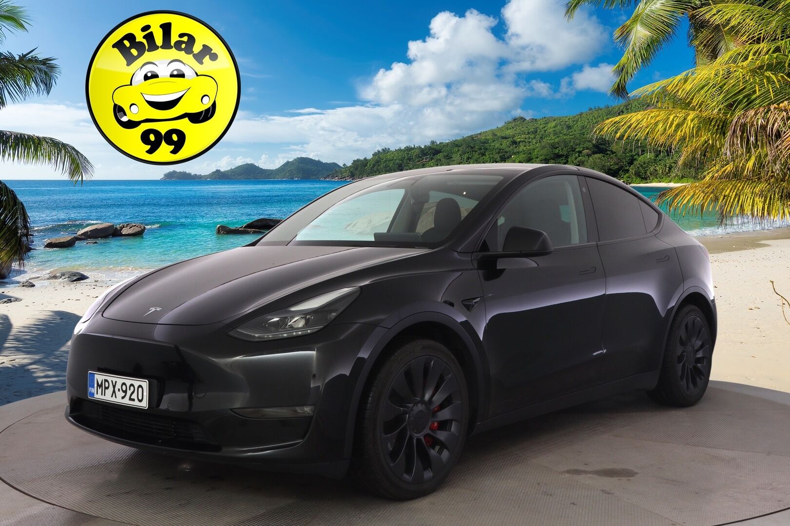 Tesla Model Y 2021 Long Range AWD ** Juuri tullut! / EAP / 2x Tesla vanteet / Vetokoukku / Premium Sound / Upea kokonaisuus! / ACC ** - Akkutestattu, puhtaalla CarVertical raportilla, vetokoukulla, siistillä yksityiskohdilla sekä kaksilla hyvillä renkailla missä Teslan omat aluvanteet!