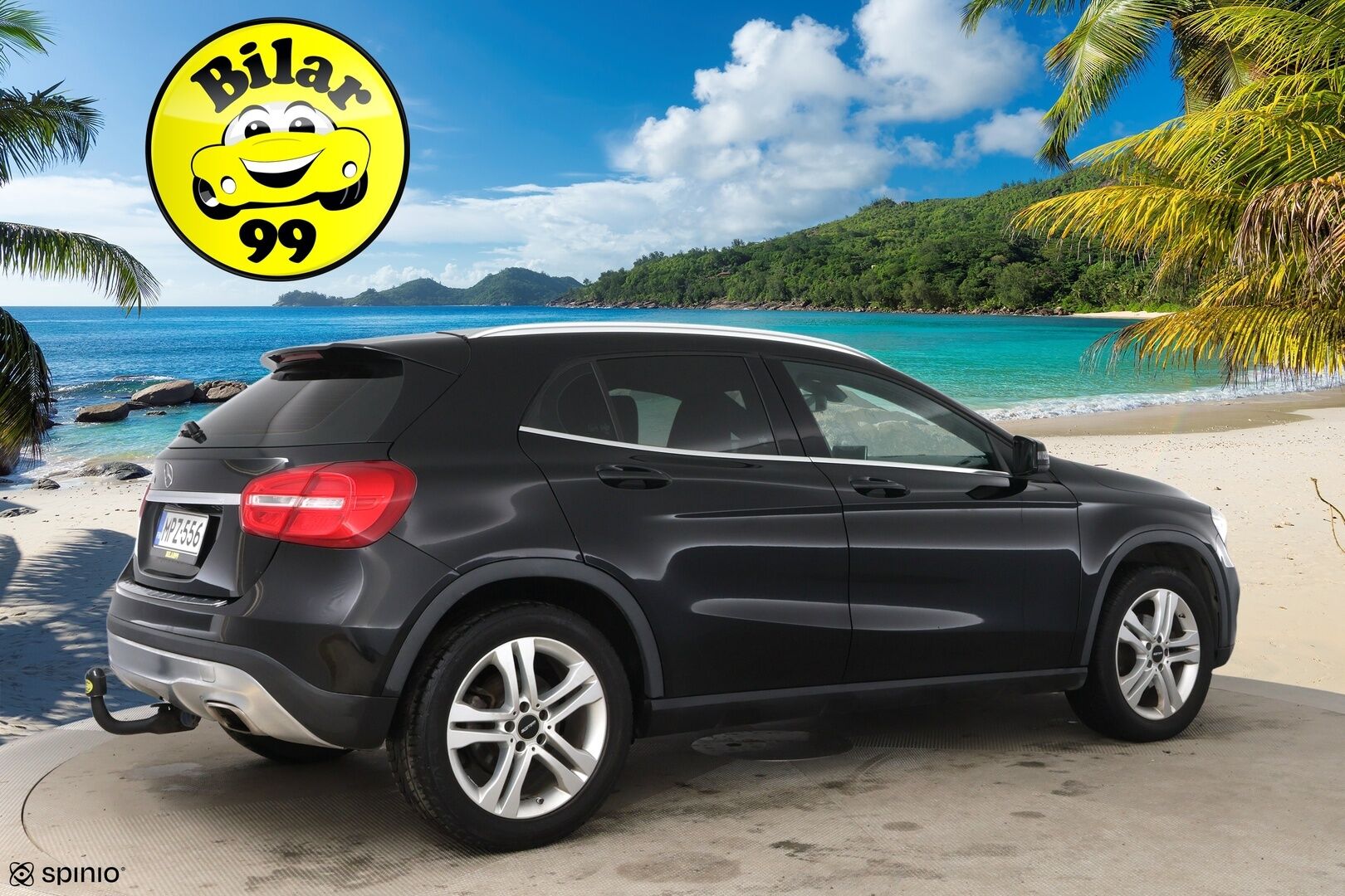 Mercedes-Benz GLA 2016 180 A / Sporttipenkit / Peruutuskamera /  Sähköinen takaluukku / BI-Xenon / Koukku - Suomi- Auto / Juuri huollettu!