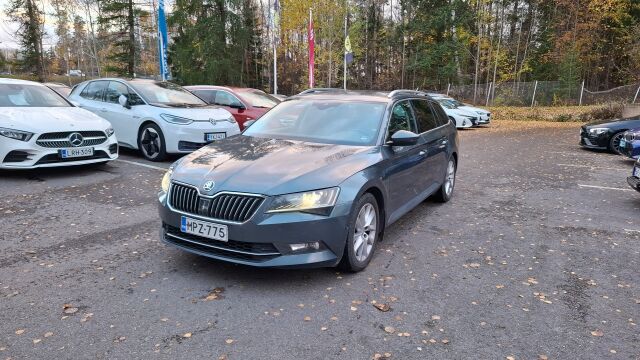 Skoda Superb 2016