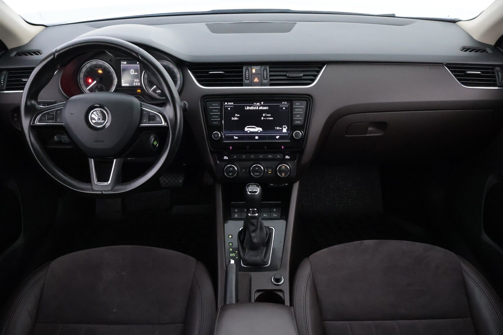 Skoda Octavia 2016 Combi 2,0 TDI 184 4x4 L&K DSG Autom. - YritysOutlet - Myydään vain yrityksille - – Tämä auto myydään YritysOutlet -valikoimasta vain yritykselle