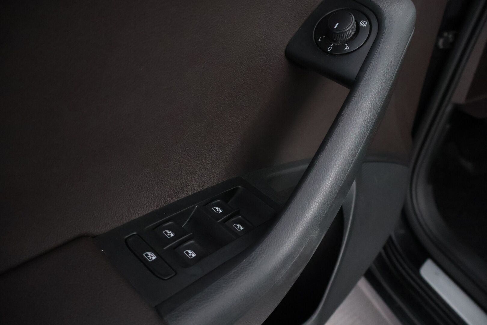 Skoda Octavia 2016 Combi 2,0 TDI 184 4x4 L&K DSG Autom. - YritysOutlet - Myydään vain yrityksille - – Tämä auto myydään YritysOutlet -valikoimasta vain yritykselle