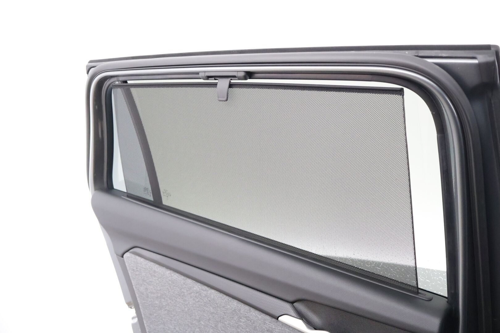 Skoda Superb 2024 Combi 1.5 TSI eTEC Style DSG ** Webasto / Panorama / Canton / Sähk. takaluukku / Sporttipenkit** - Kahdet renkaat vanteineen! / 1-Omisteinen / merkkihuollettu! / Suomi-Auto - HULLUT AVAJAISHULINAT KORKOTARJOUS 3,29 %