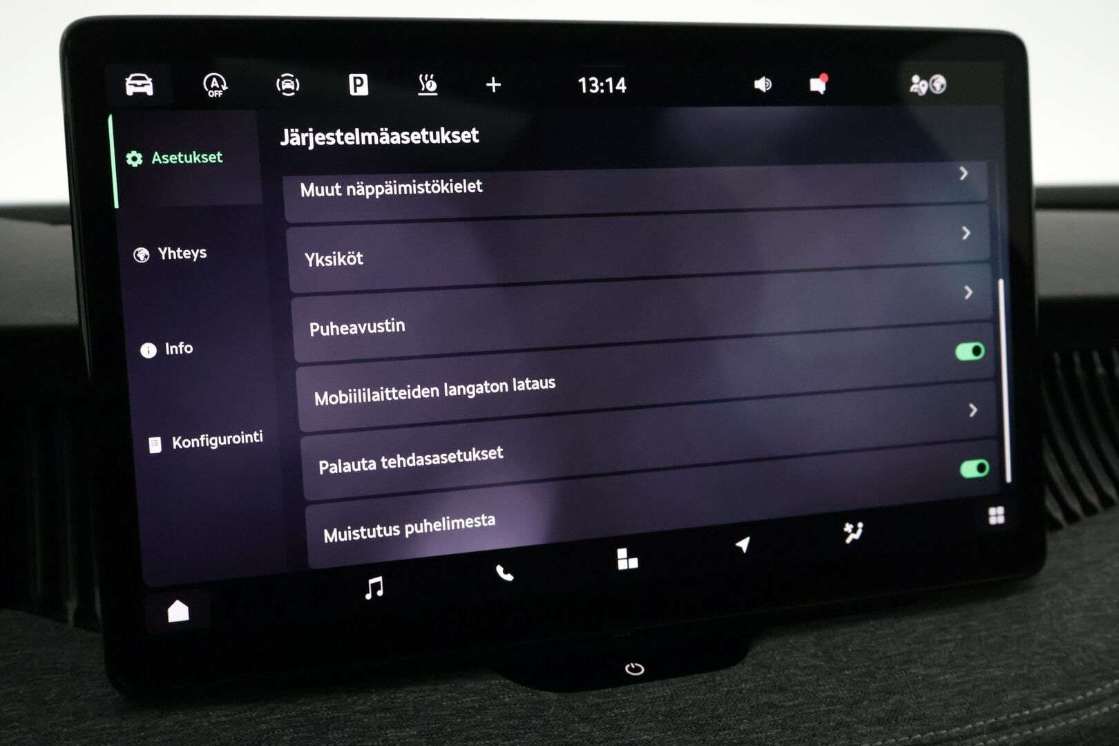 Skoda Superb 2024 Combi 1.5 TSI eTEC Style DSG - 1.OM Suomi-Auto | Panorama | Canton | Sähk. takaluukku | Sporttipenkit | Webasto | Kahdet renkaat ja vanteet | Merkkihuollettu 