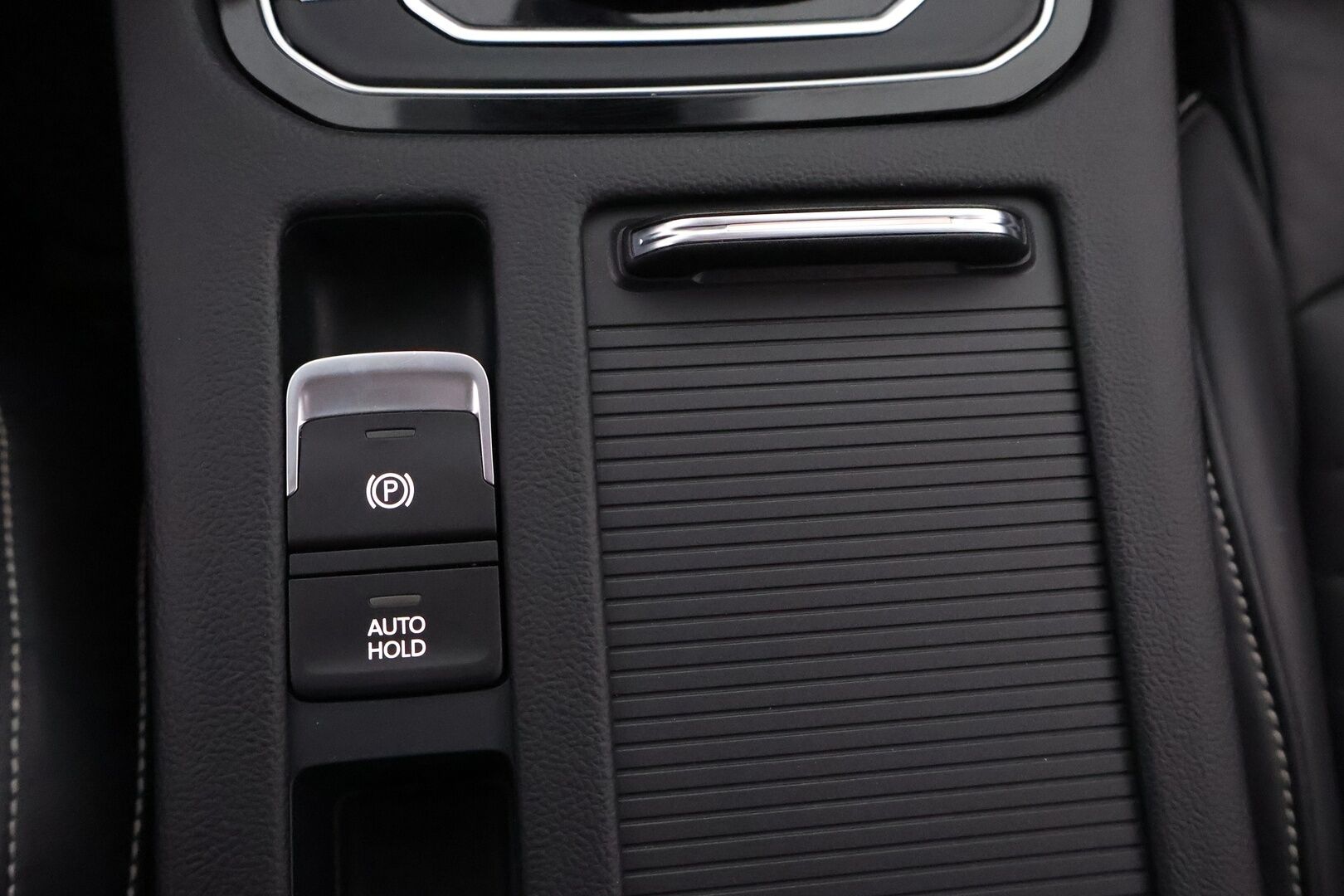 Volkswagen Passat 2021 Variant GTE Plug-In Hybrid 160 kW DSG-automaatti - Webasto / Adapt.Vakkari / HUD / DynAudio / 360-Kamera /  Matrix LED / Vetokoukku / Nahkasisusta / Täyteen varusteltu / Harvoin tarjolla!
