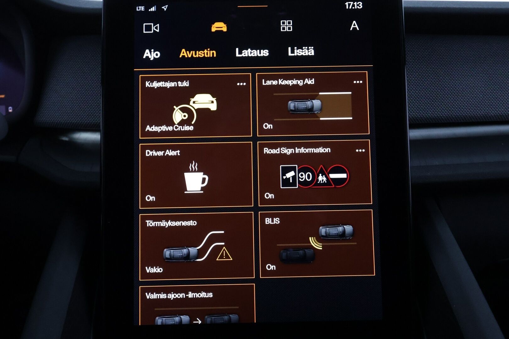 Polestar 2 2022 Long Range Single Motor, 170kW, 78kWh - | ACC | ILP | Koukku | Pilot&Plus | 360-Kamera | Pixel LED | H/K | Muistipenkki | Lasikatto | Sporttipenkit | Keyless | Merkkihuollettu | Kahdet Renkaat |