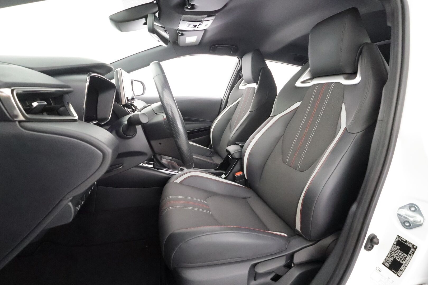 Toyota Corolla 2021 Touring Sports 1.8 Hybrid GR-Sport - | ACC | LED | P.Kamera | Kaistavahti | Keyless | Ratinlämmitys | Apple&Android | Kahdet renkaat |  Merkkihuollot |
