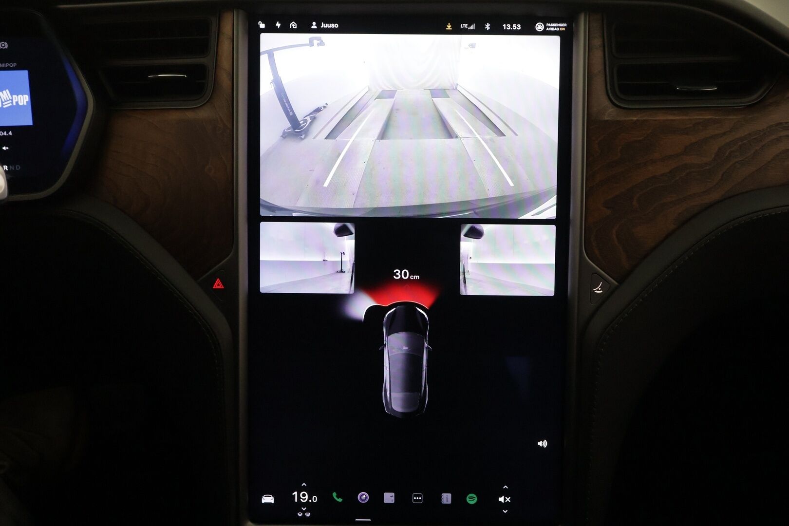 Tesla Model S 2020 Long Range AWD - | Lasikatto | ACC | LED | P.Kamera | Premium Audio | Muistipenkki | Navi | Kaistavahti | Keyless | 2x Latauskaapelit | Kahdet renkaat |