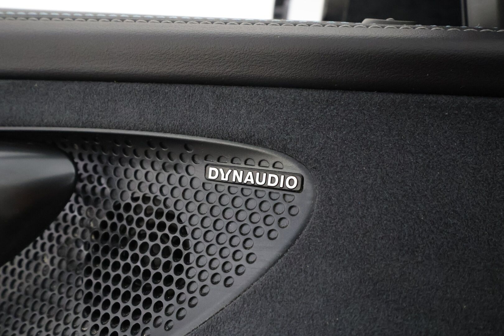 BYD Seal 2024 Excellence * Koukku / ACC / HUD / ILP / Panorama / 360° / Dynaudio / Ilmastoidut nahat / Keyless / Navi / LED / Sähköpenkit * - 1.Om Suomi-auto / Merkkihuollettu