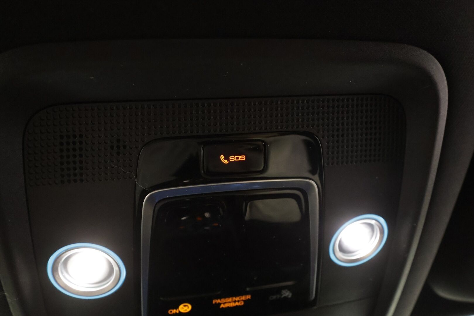 BYD Seal 2024 Excellence * Koukku / ACC / HUD / ILP / Panorama / 360° / Dynaudio / Ilmastoidut nahat / Keyless / Navi / LED / Sähköpenkit * - 1.Om Suomi-auto / Merkkihuollettu