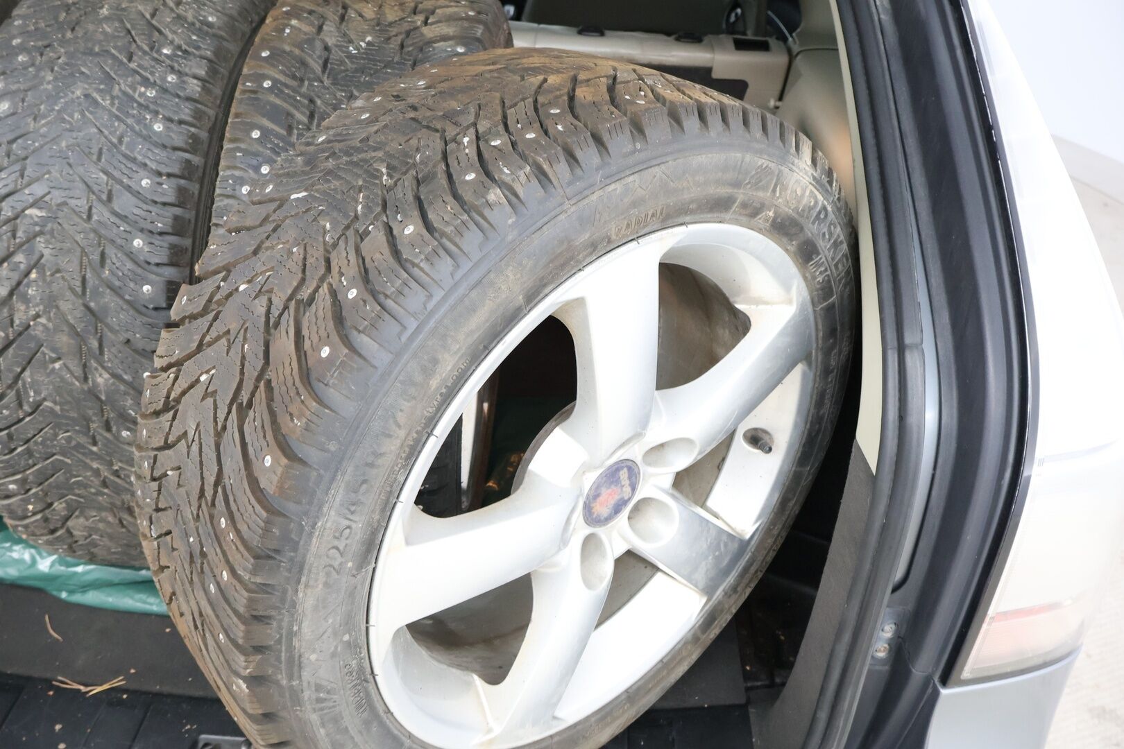 Saab 9-3 2008 Sport Combi 1,9TiDS PF Vector Business A6 - YritysOutlet - Myydään vain yrityksille - – Tämä auto myydään YritysOutlet -valikoimasta vain yritykselle