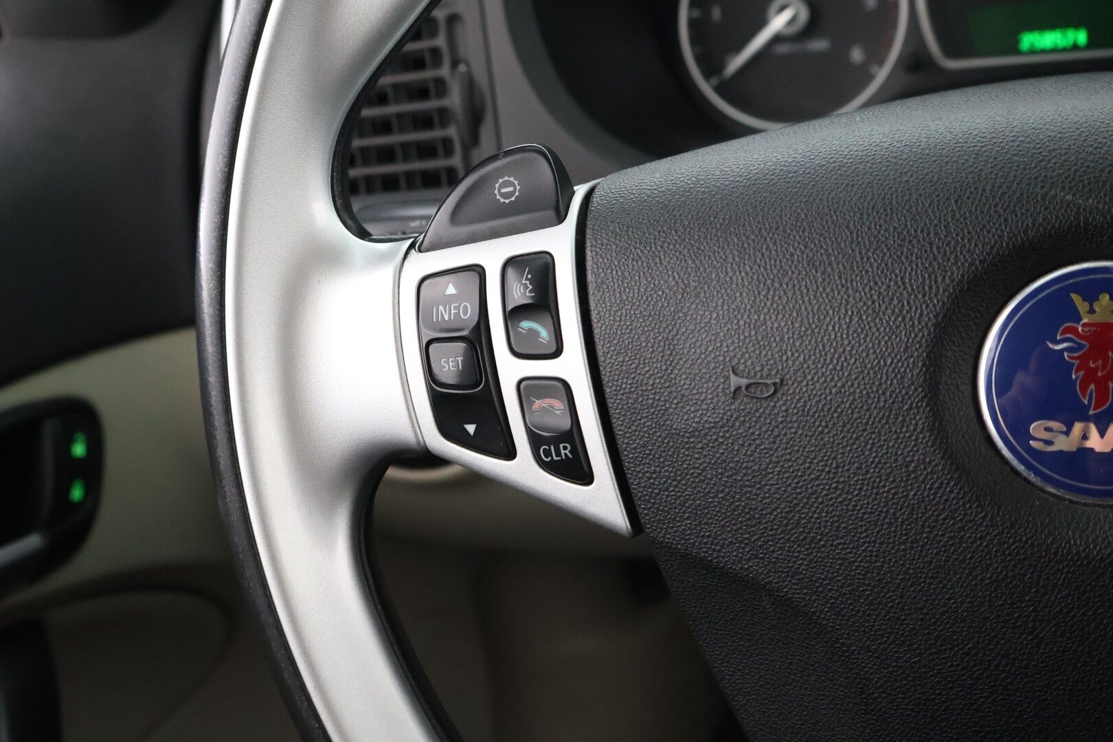 Saab 9-3 2008 Sport Combi 1,9TiDS PF Vector Business A6 - YritysOutlet - Myydään vain yrityksille - – Tämä auto myydään YritysOutlet -valikoimasta vain yritykselle
