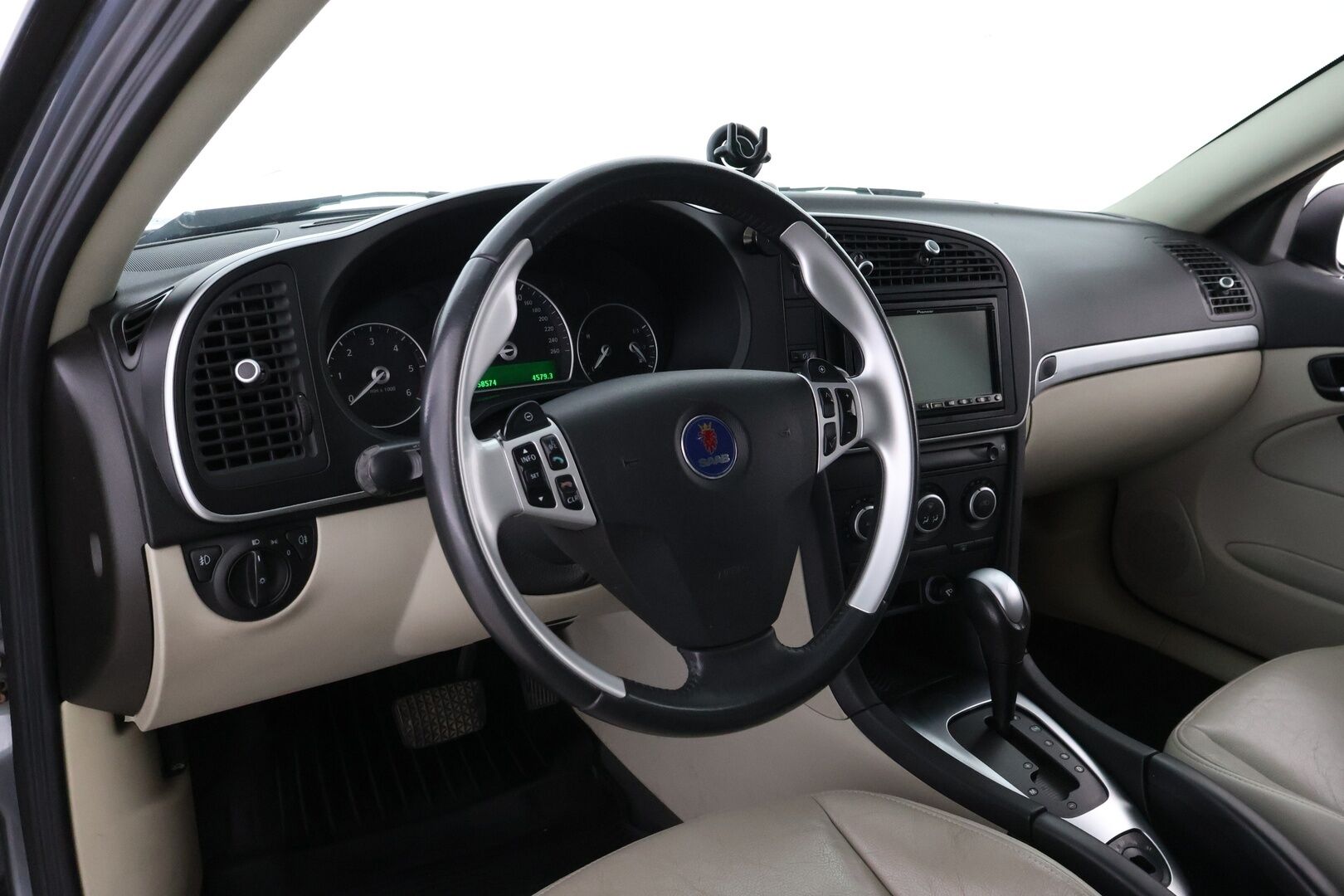 Saab 9-3 2008 Sport Combi 1,9TiDS PF Vector Business A6 - YritysOutlet - Myydään vain yrityksille - – Tämä auto myydään YritysOutlet -valikoimasta vain yritykselle