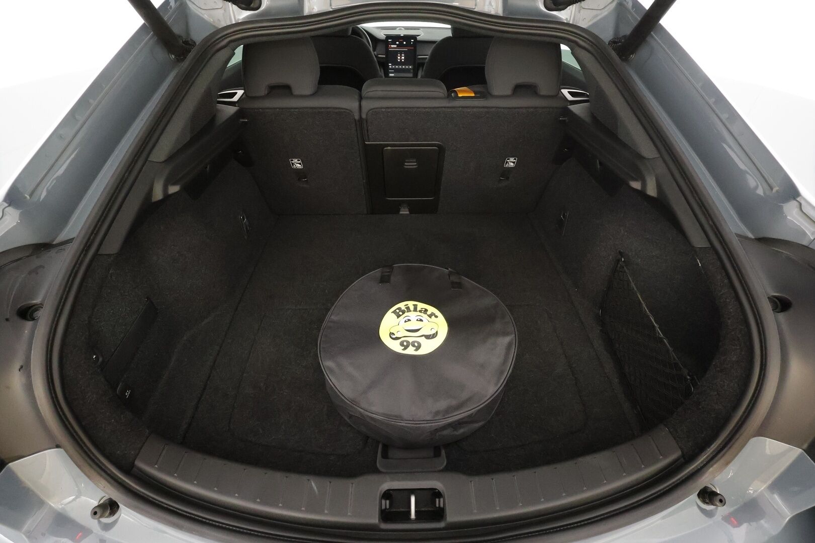 Polestar 2 2021 Long Range Dual Motor Performance, 300kW * Lasikatto / Koukku / ACC / Pixel-LED / H&K / 360 / Sportpenkki Muistilla * - Pilot&Plus / Merkkihuollot / 2x Latauskaapelit / Kahdet renkaat 