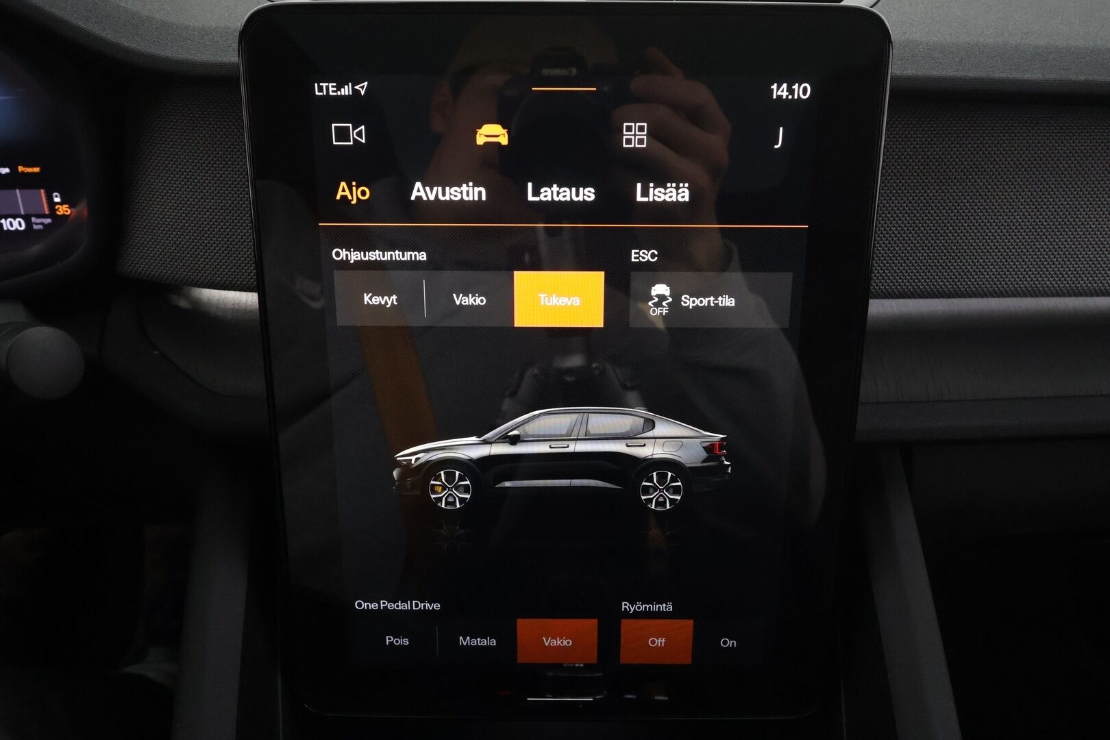 Polestar 2 2021 Launch Edition, 300kW * Lasikatto / Koukku / ACC / Pixel-LED / H&K / 360 / Sportpenkki Muistilla * - Pilot&Plus / Merkkihuollot / 2x Latauskaapelit / Kahdet renkaat 