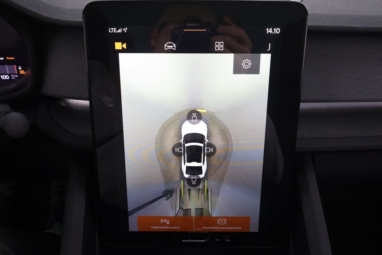 Polestar 2 2021 Long Range Dual Motor Performance, 300kW * Lasikatto / Koukku / ACC / Pixel-LED / H&K / 360 / Sportpenkki Muistilla * - Pilot&Plus / Merkkihuollot / 2x Latauskaapelit / Kahdet renkaat 