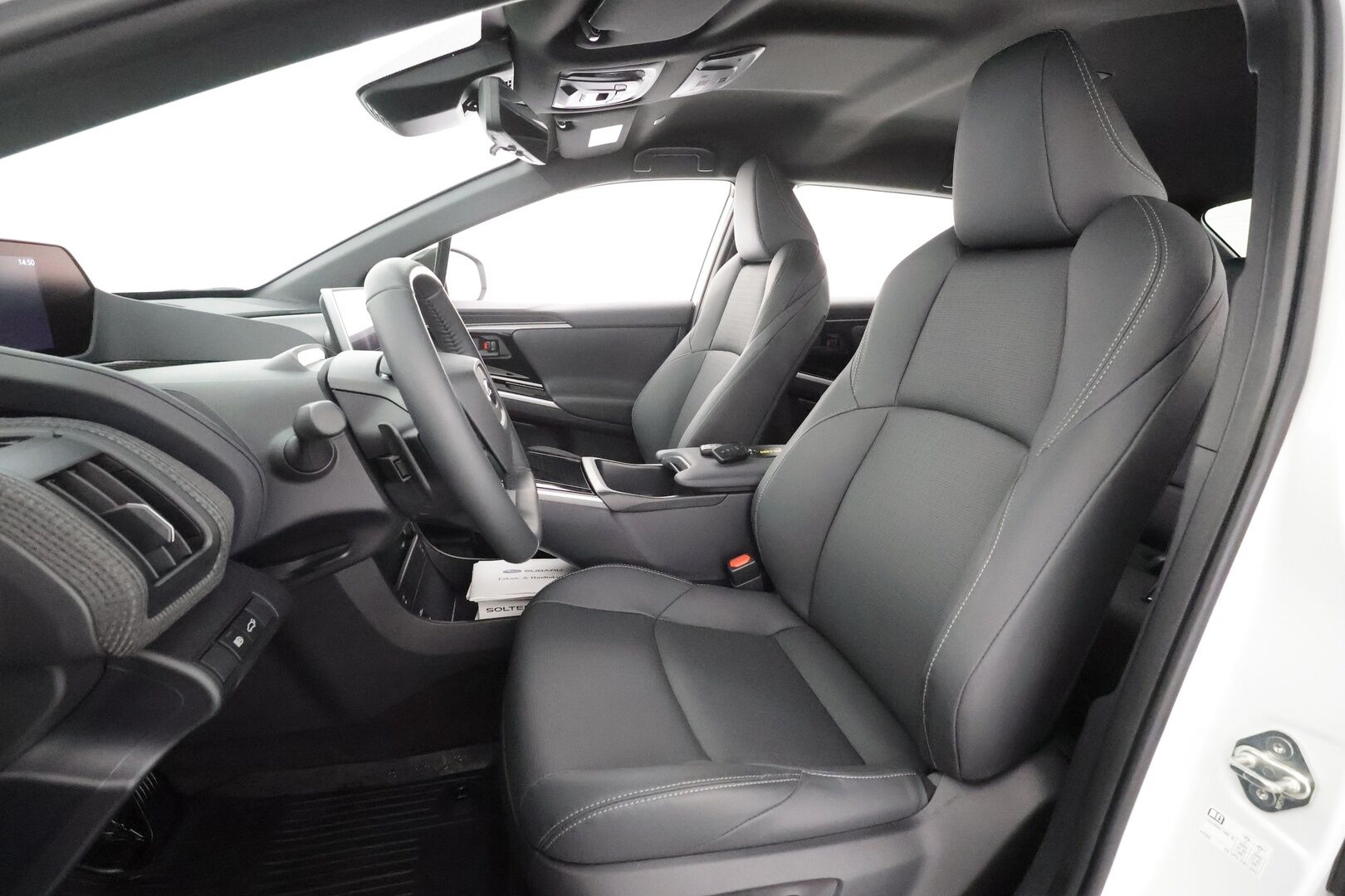 Subaru Solterra 2025 Touring Kampanja * ACC / ILP / H&K / Muistipenkki / 360° / LED / Navi / Keyless / Nahat / Ratinlämmitin / Sähköluukku * - Suomi-auto / Kahdet renkaat aluvanteilla / Merkkihuollettu / Juuri huollettu / Huippuvarusteet