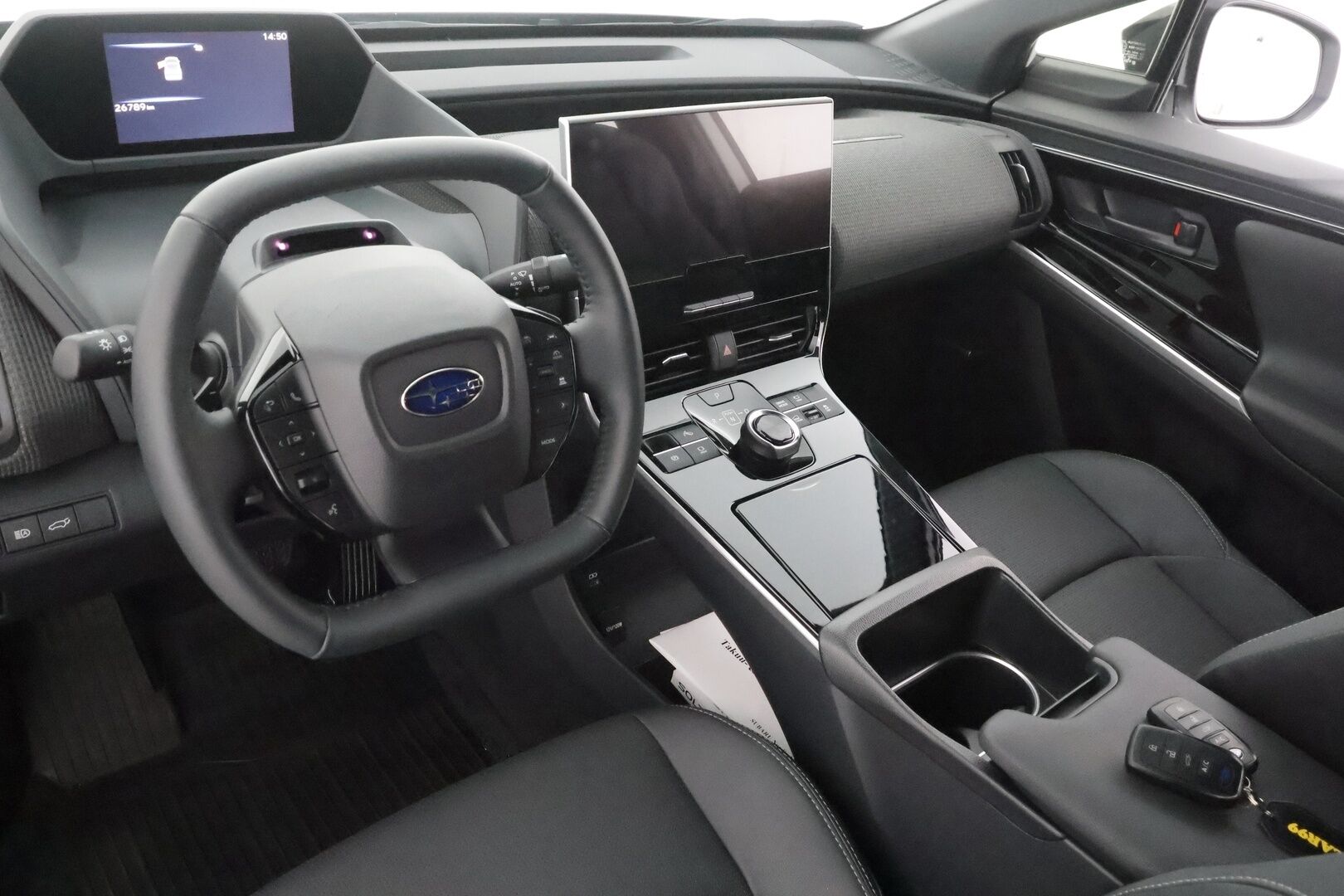Subaru Solterra 2025 Touring Kampanja * ACC / ILP / H&K / Muistipenkki / 360° / LED / Navi / Keyless / Nahat / Ratinlämmitin / Sähköluukku * - Suomi-auto / Kahdet renkaat aluvanteilla / Merkkihuollettu / Juuri huollettu / Huippuvarusteet