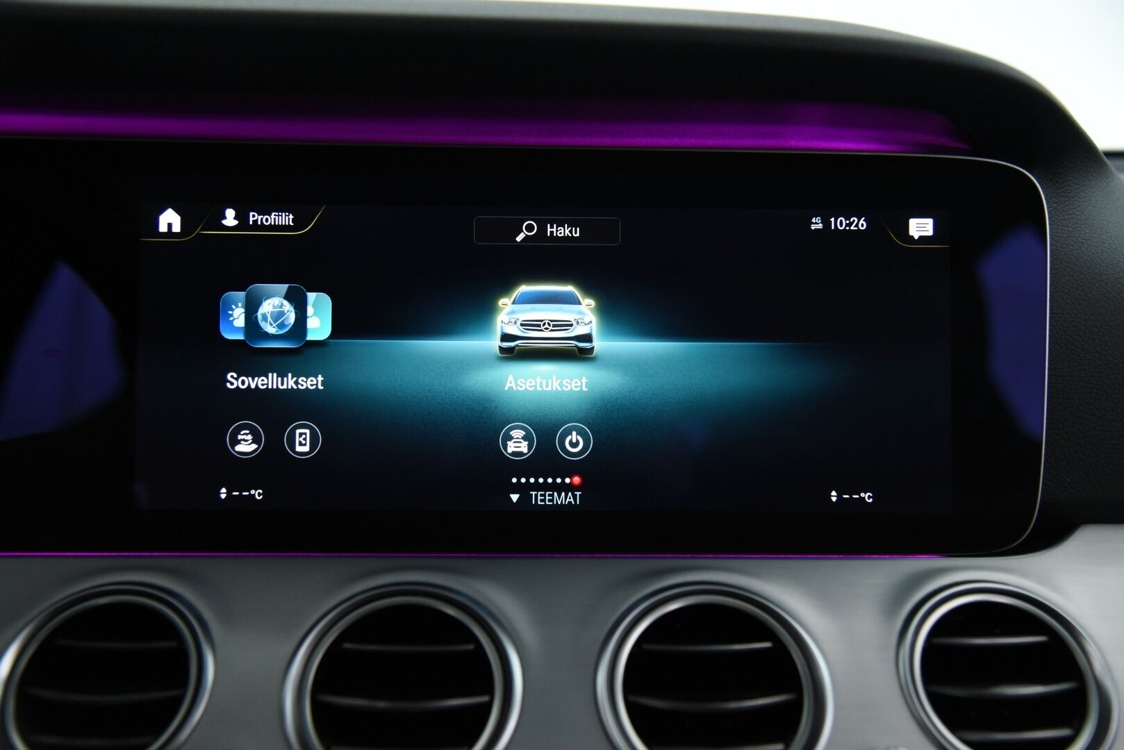 Mercedes-Benz E 2021 300 de T A Business Avantgarde EQ Power * Distronic + / Burmester / Muistipaketti / Panorama / Multibeam LED * - HUD / BLIS / DTR+Q / Soft-close / 2x vanteet