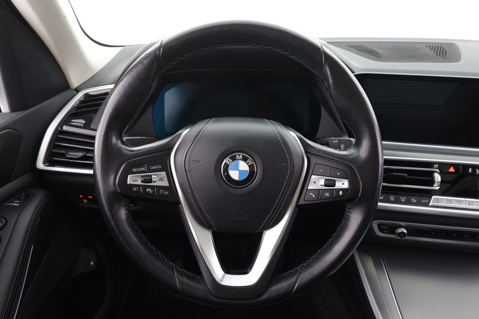 BMW X5 2021 xDrive45e * ACC / Lisälämmitin / Koukku / Panorama / Muistipenkki / 360-Kamera / LED / Sporttipenkit * - Merkkihuollettu / Kahdet Renkaat