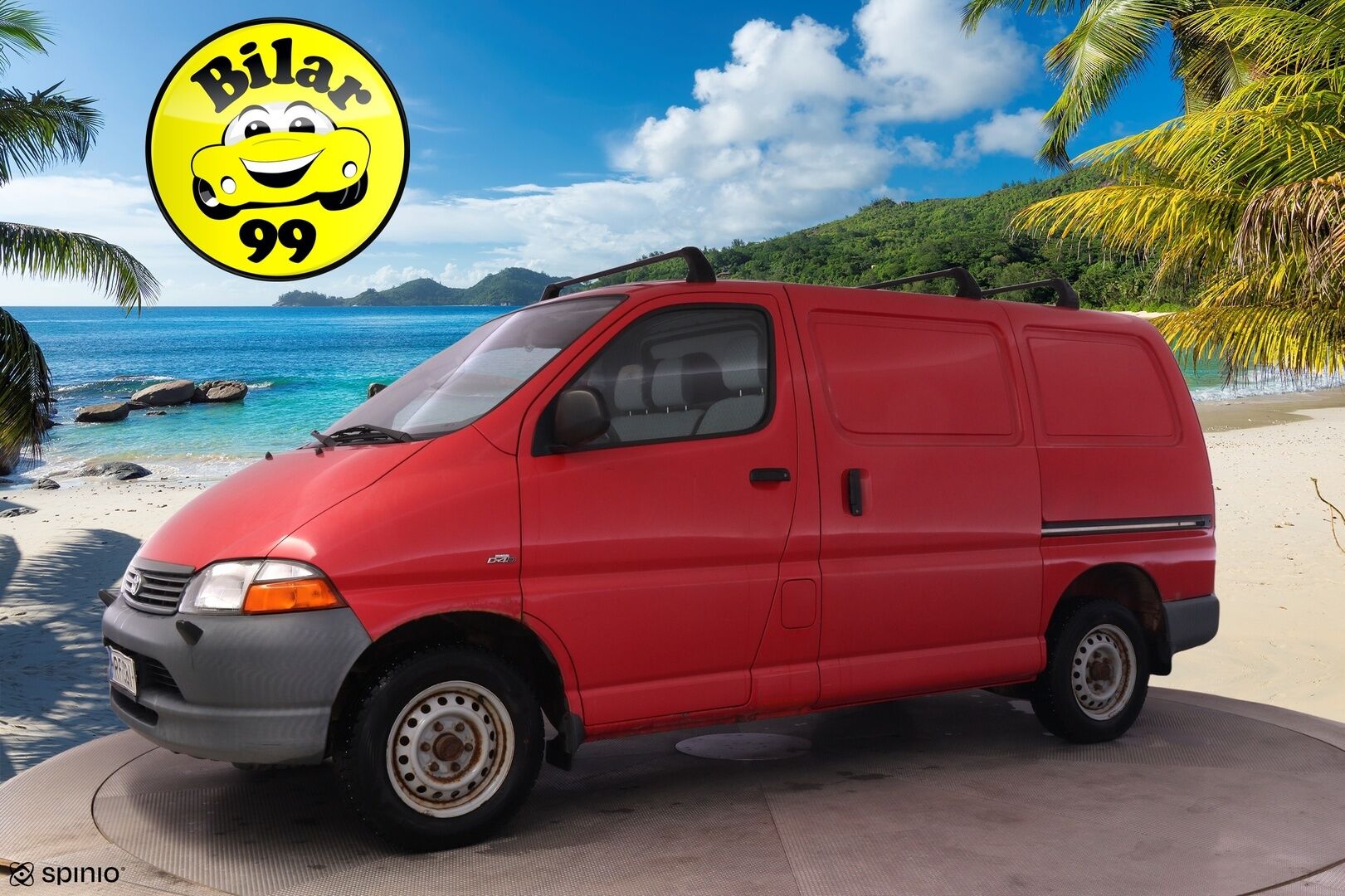 Toyota Hiace 2003 VAN 2.5TD D-4D 4ov *ALV / Lohko / Koukku / Suomiauto / Läpilastattava* - Kaksilla hyväkuntoisilla renkailla varustettu Suomiauto!