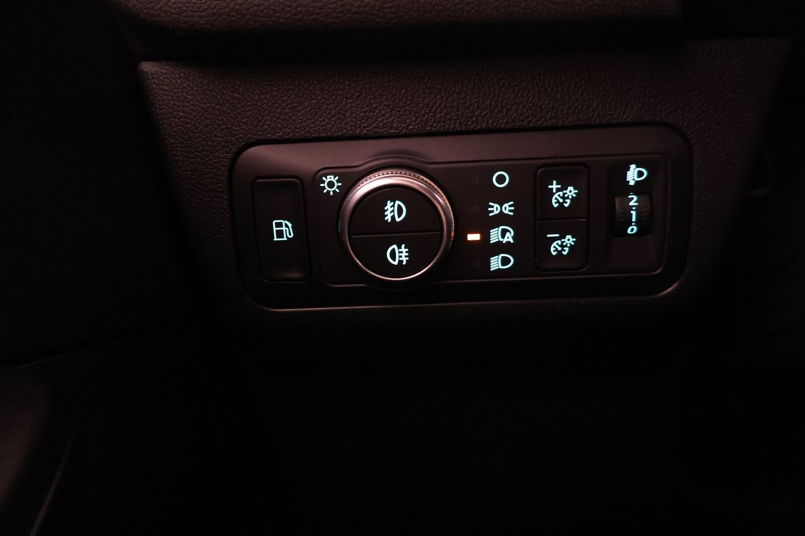 Ford Kuga 2021 Kuga Monikäyttöajoneuvo (AF) 4ov 2488cm3 - * ST-LINE | P-KAMERA | FORDPASS CONNECT | NAVI | VAKKARI *