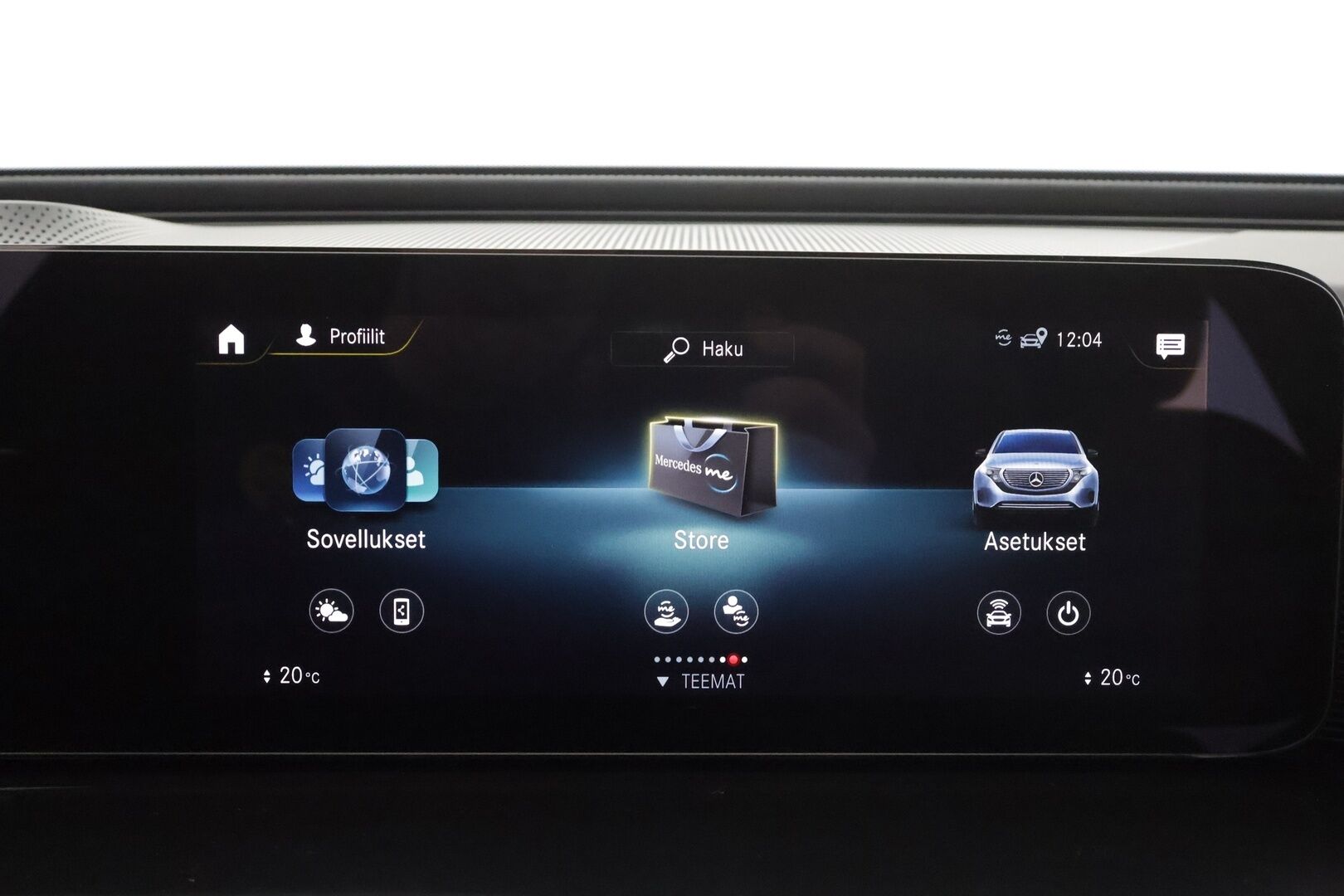 Mercedes-Benz EQC 2023 400 4MATIC Business AMG * Distronic+ / HUD / 360° / Koukku / Muistipenkit / Midline / Lasikattoluukku / Navi / KeylessGo * - Akku kuntotarkastettu SOH 98,2 % / Kahdet renkaat aluvanteilla / Merkkihuollettu