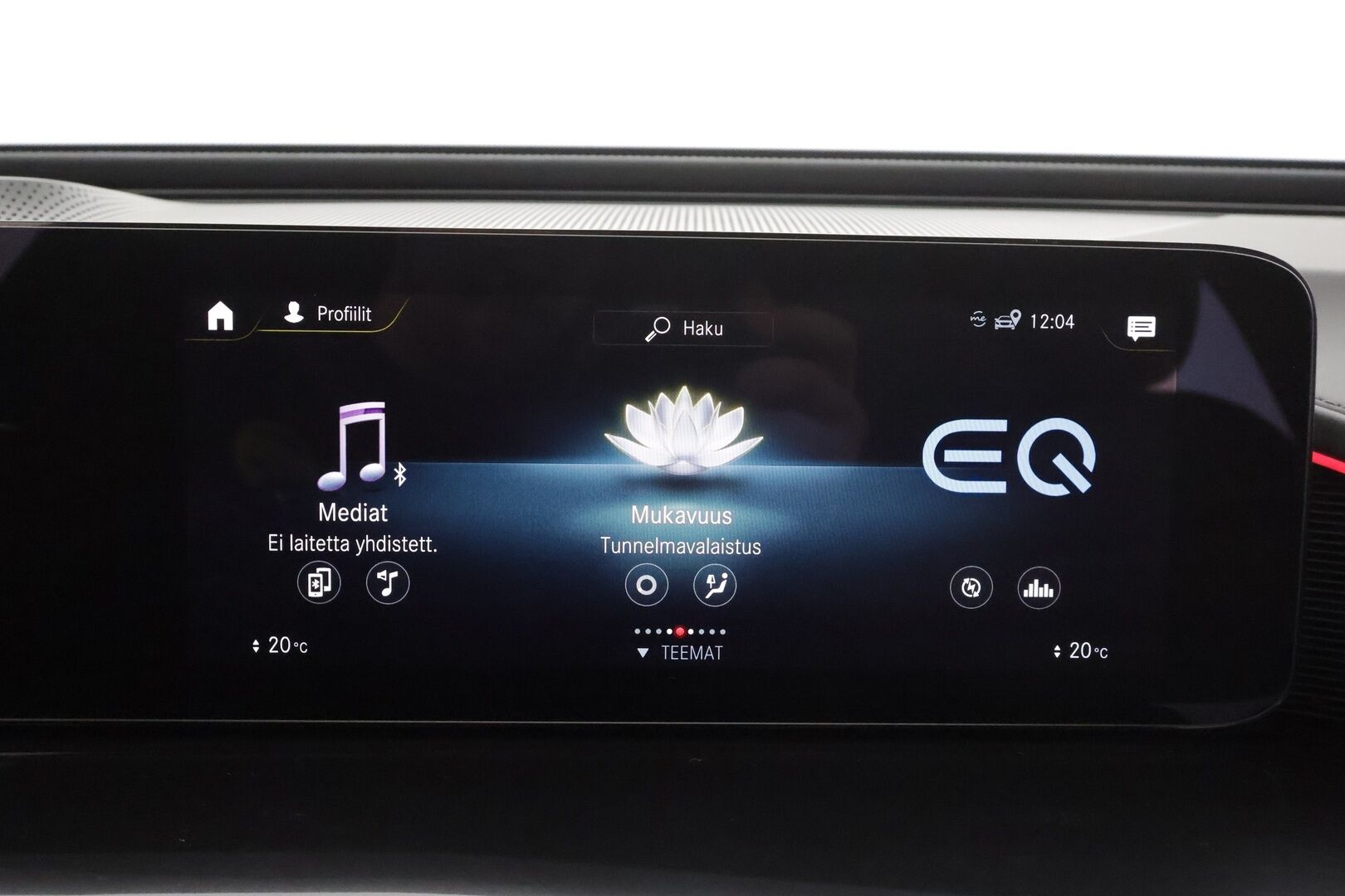 Mercedes-Benz EQC 2023 400 4MATIC Business AMG * Distronic+ / HUD / 360° / Koukku / Muistipenkit / Midline / Lasikattoluukku / Navi / KeylessGo * - Akku kuntotarkastettu SOH 98,2 % / Kahdet renkaat aluvanteilla / Merkkihuollettu