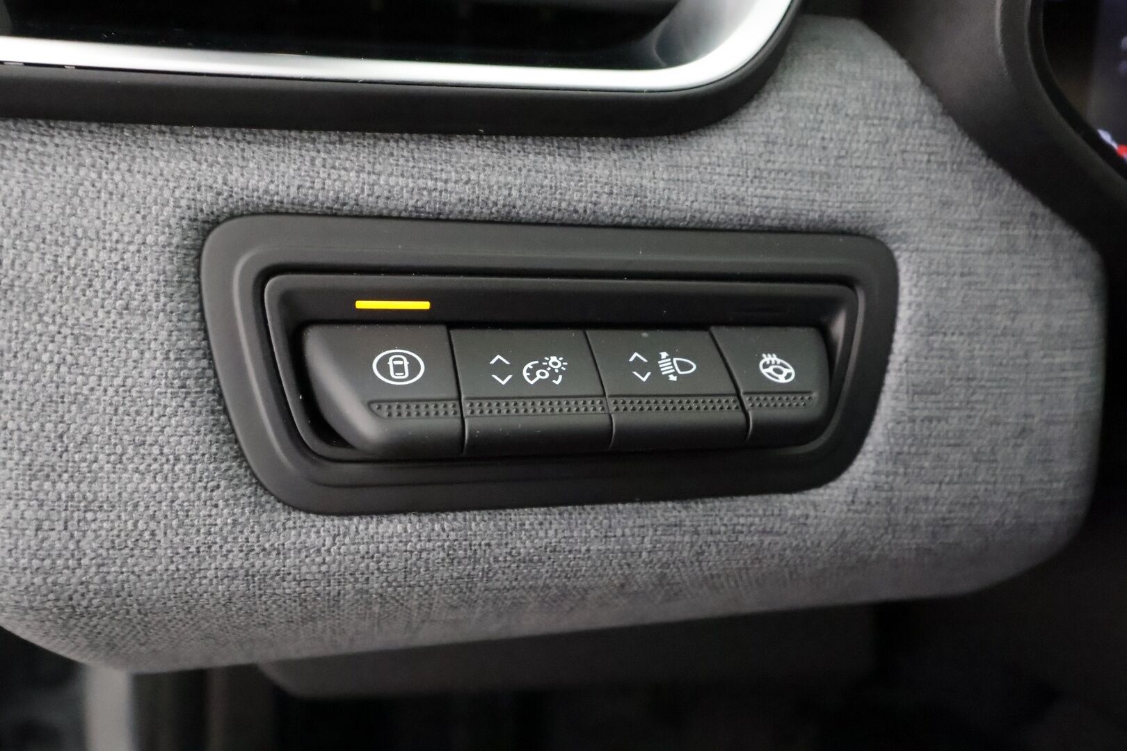 Renault Clio 2024 TCe 90 evolution - | LED | P.Tutka | Kaistavahti | Facelift | Vakkari | AppleCarPlay | Ratinlämmitys | Kahdet renkaat | Suomi-auto | Merkkihuollettu |