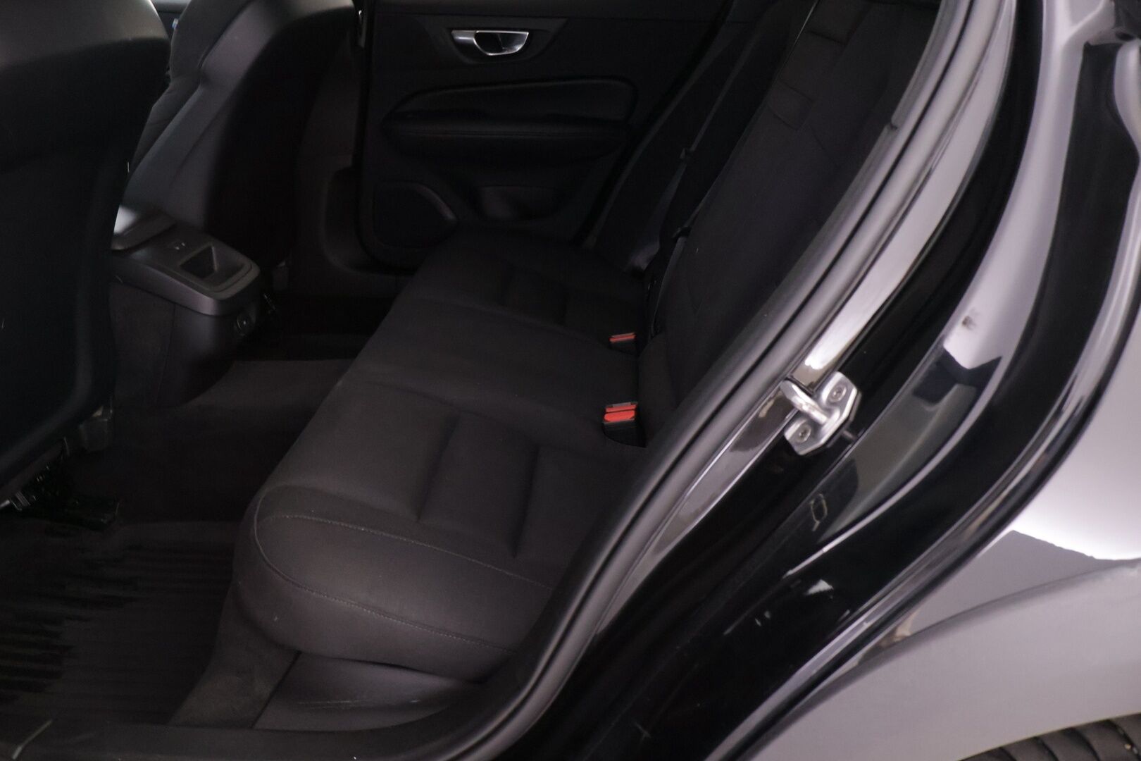 Volvo V60 Cross Country 2022 B4 AWD D-MHEV Edition aut - | ACC | LED | Webasto | Pilot Assist | CarPlay | Kamera | Autom.Pitkät | Sähkös. istuimet | Lämm.Ratti | Koukku |