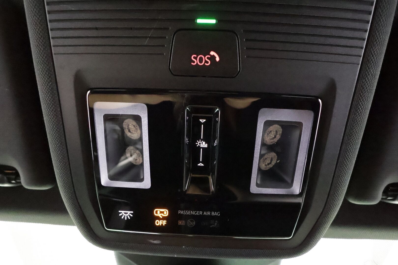 Volkswagen ID.4 2022 Pro Performance 150 kW, akku 77 kWh - | ACC | ILP | Koukku | Puolinahat | Matrix-LED | P.Kamera | Lasikatto | Ratinlämmitys | Keyless | Apple&Anroid | Kahdet Renkaat |