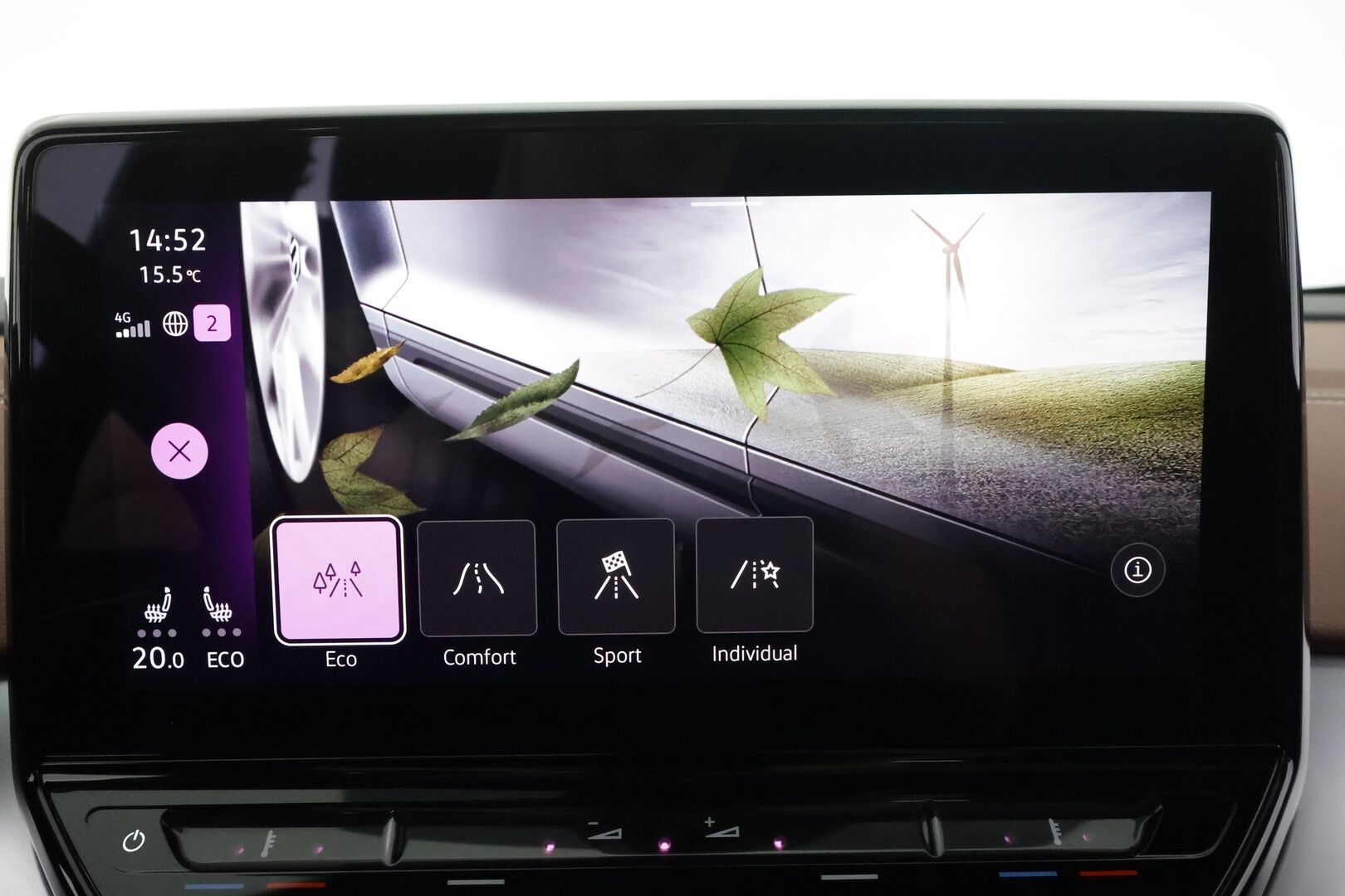 Volkswagen ID.4 2022 Pro Performance 150 kW, akku 77 kWh - | ACC | ILP | Koukku | Puolinahat | Matrix-LED | P.Kamera | Lasikatto | Ratinlämmitys | Keyless | Apple&Anroid | Kahdet Renkaat |