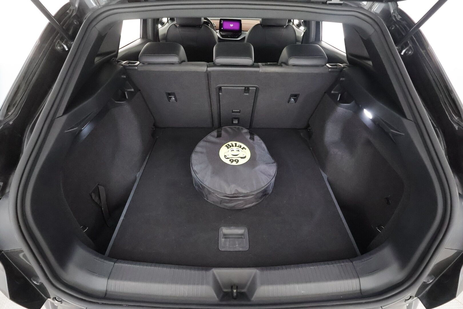 Volkswagen ID.4 2022 Pro Performance 150 kW, akku 77 kWh - | ACC | ILP | Koukku | Puolinahat | Matrix-LED | P.Kamera | Lasikatto | Ratinlämmitys | Keyless | Apple&Anroid | Kahdet Renkaat |